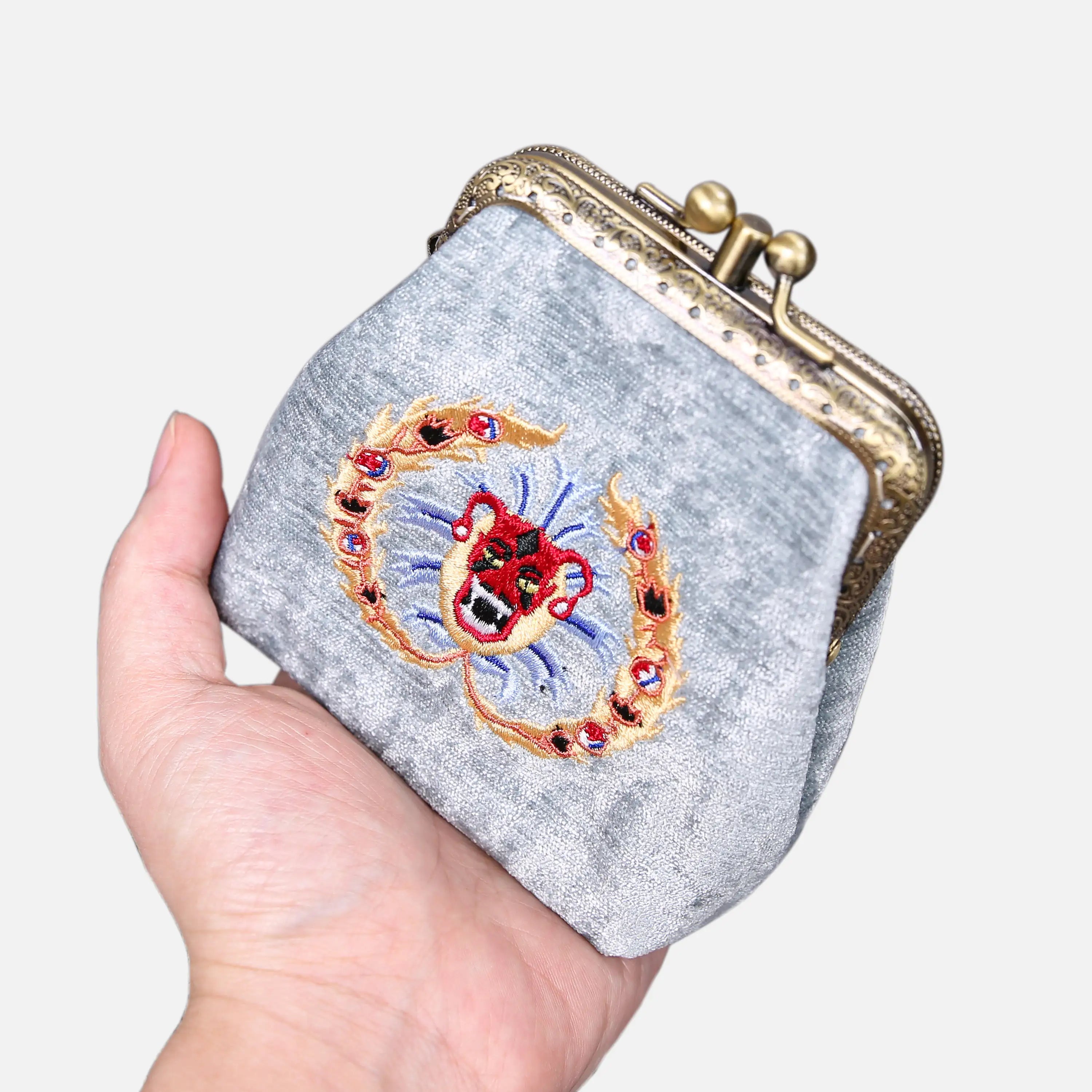 AHS the Devils Mouth Double Kiss Clasp Coin Purse of America main
