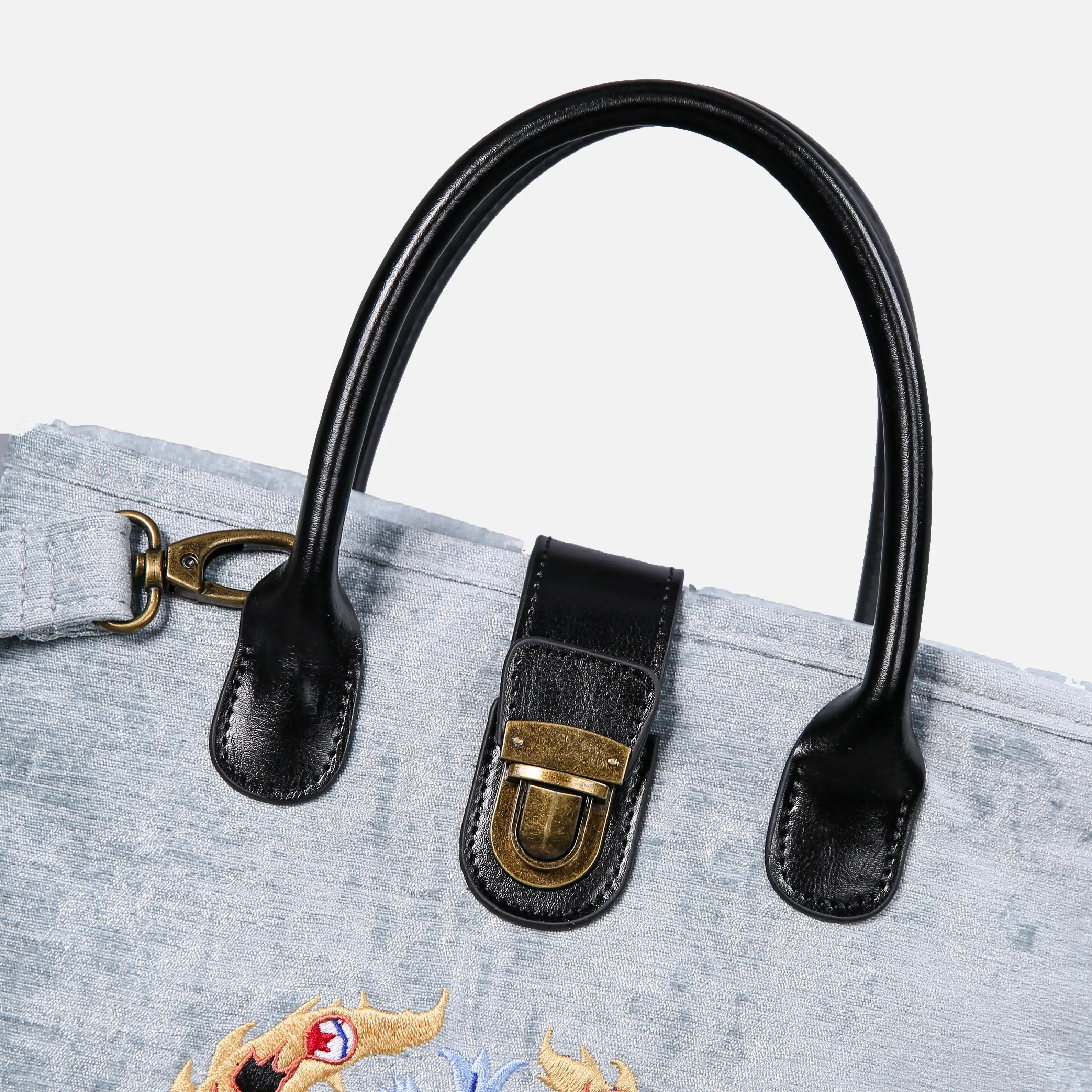 AHS the Devils Mouth Tuck Lock Carpet Satchel carpet bag MCW Handmade of America details