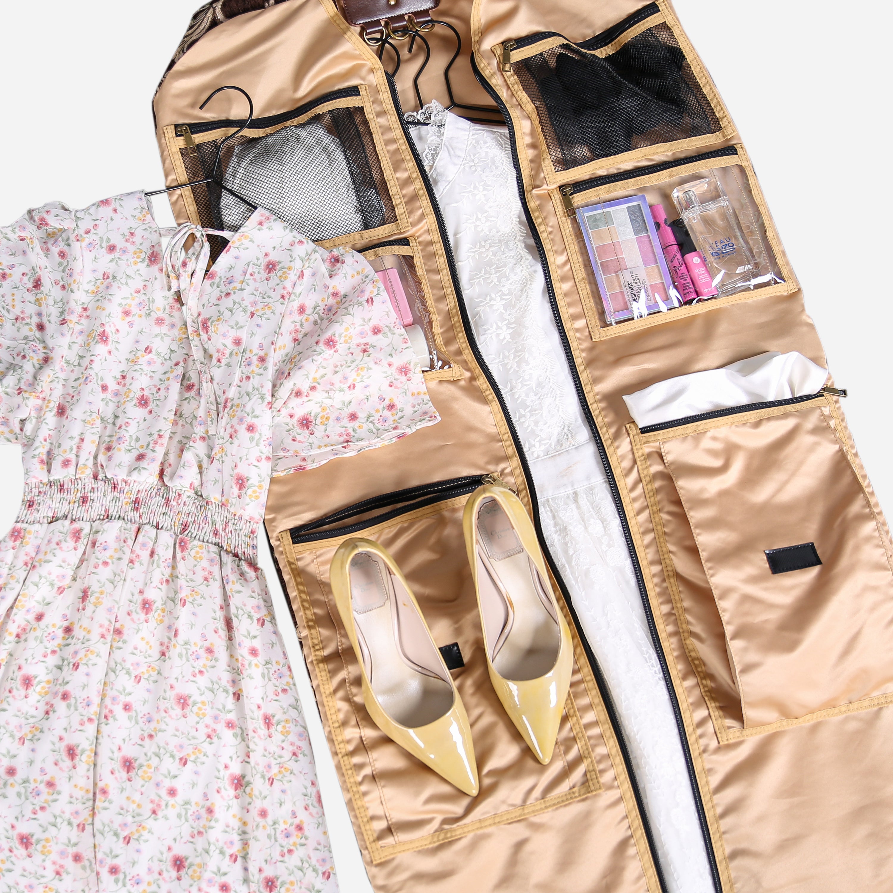 Baroque Garden Brown Carpet Garment Bag carpet bag of America in use
