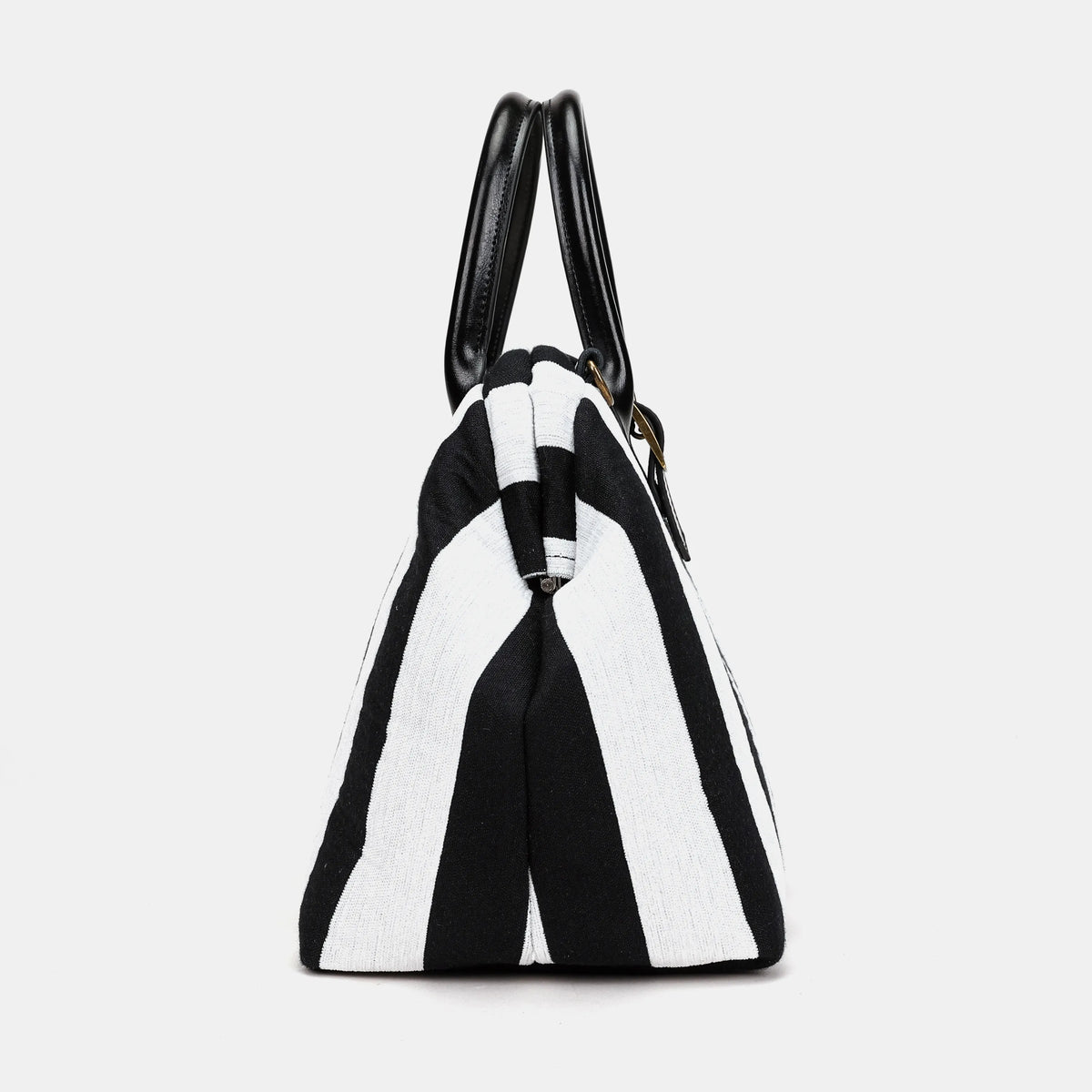 Black & White Beetlejuice Carpet Handbag Purse of America side