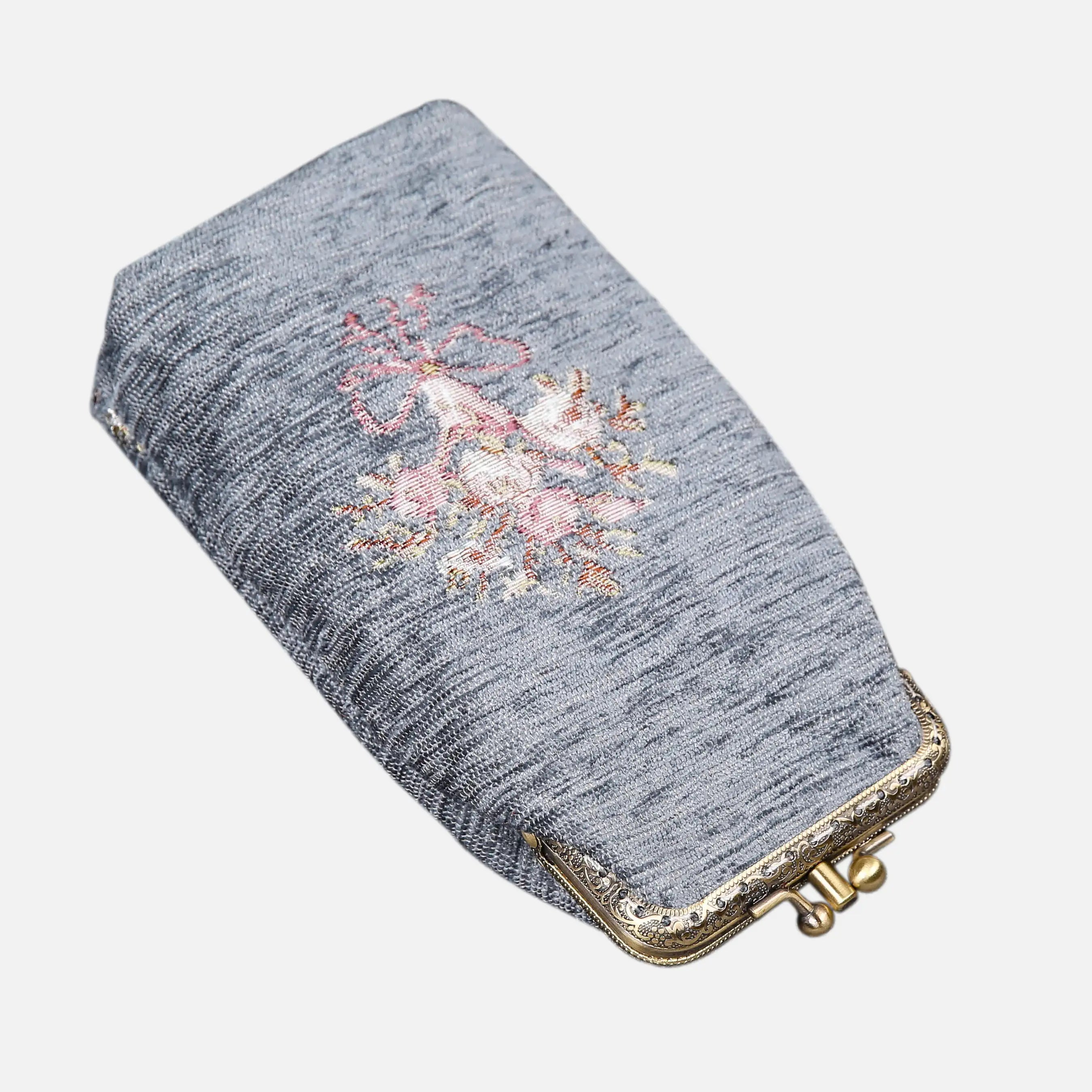 Bouquet Pattern Carpet Eyeglasses Case of America main