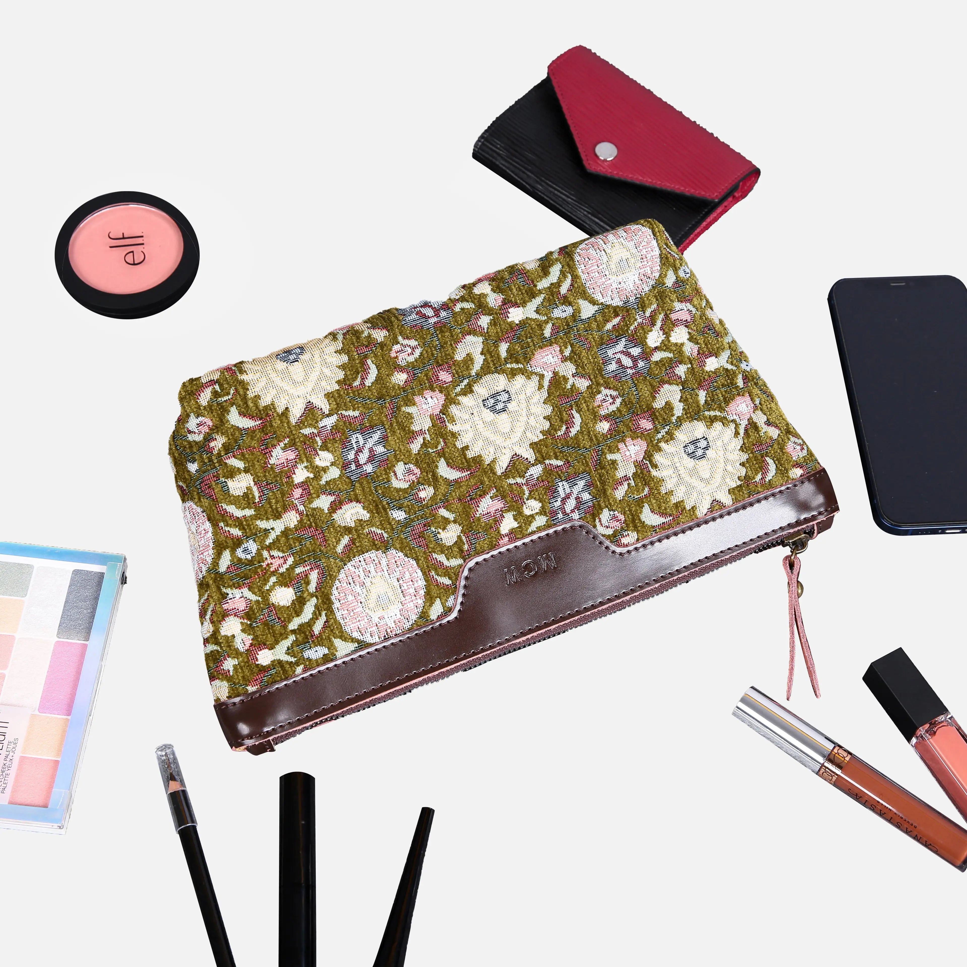 Bouquet Avocado Carpet Makeup Bag Carpetbag of America capacity