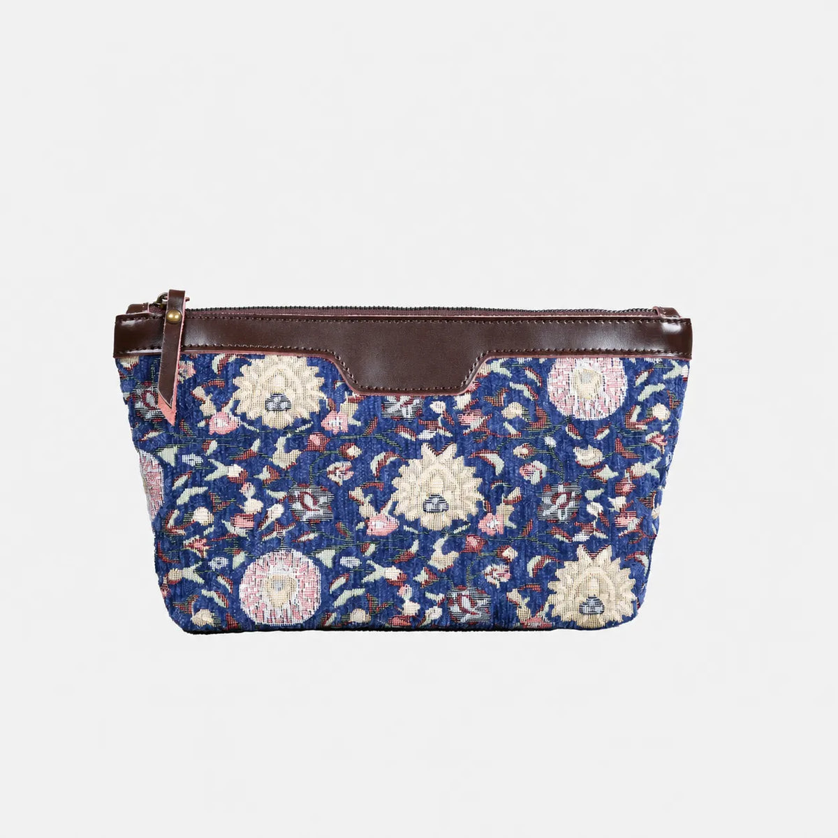 Bouquet Blue Carpet Makeup Bag Carpetbag of America back