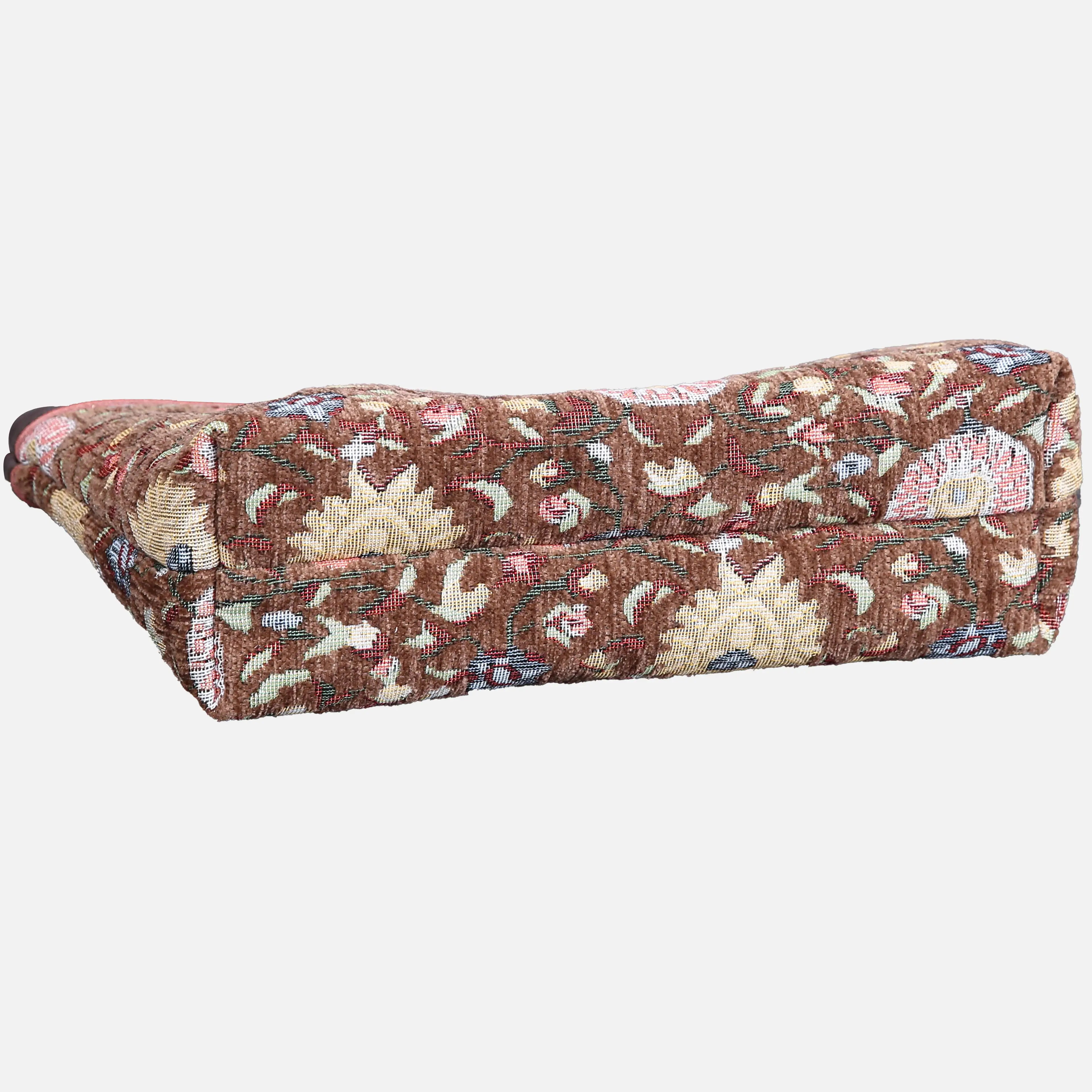 Bouquet Coffee Carpet Makeup Bag Carpetbag of America bottom