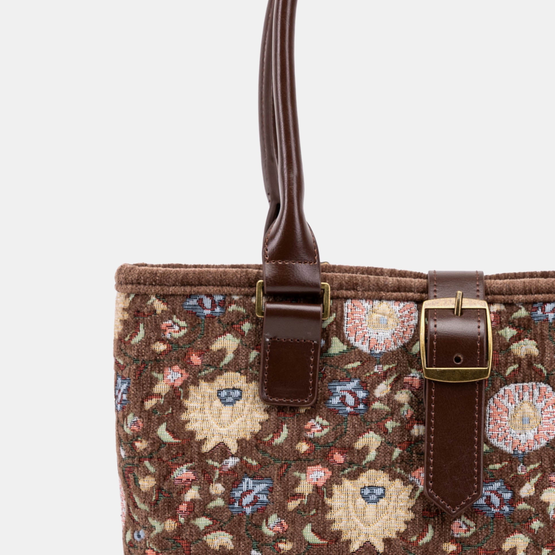 Bouquet Rose Coffee Everyday Tote Bag Carpetbag of America detail
