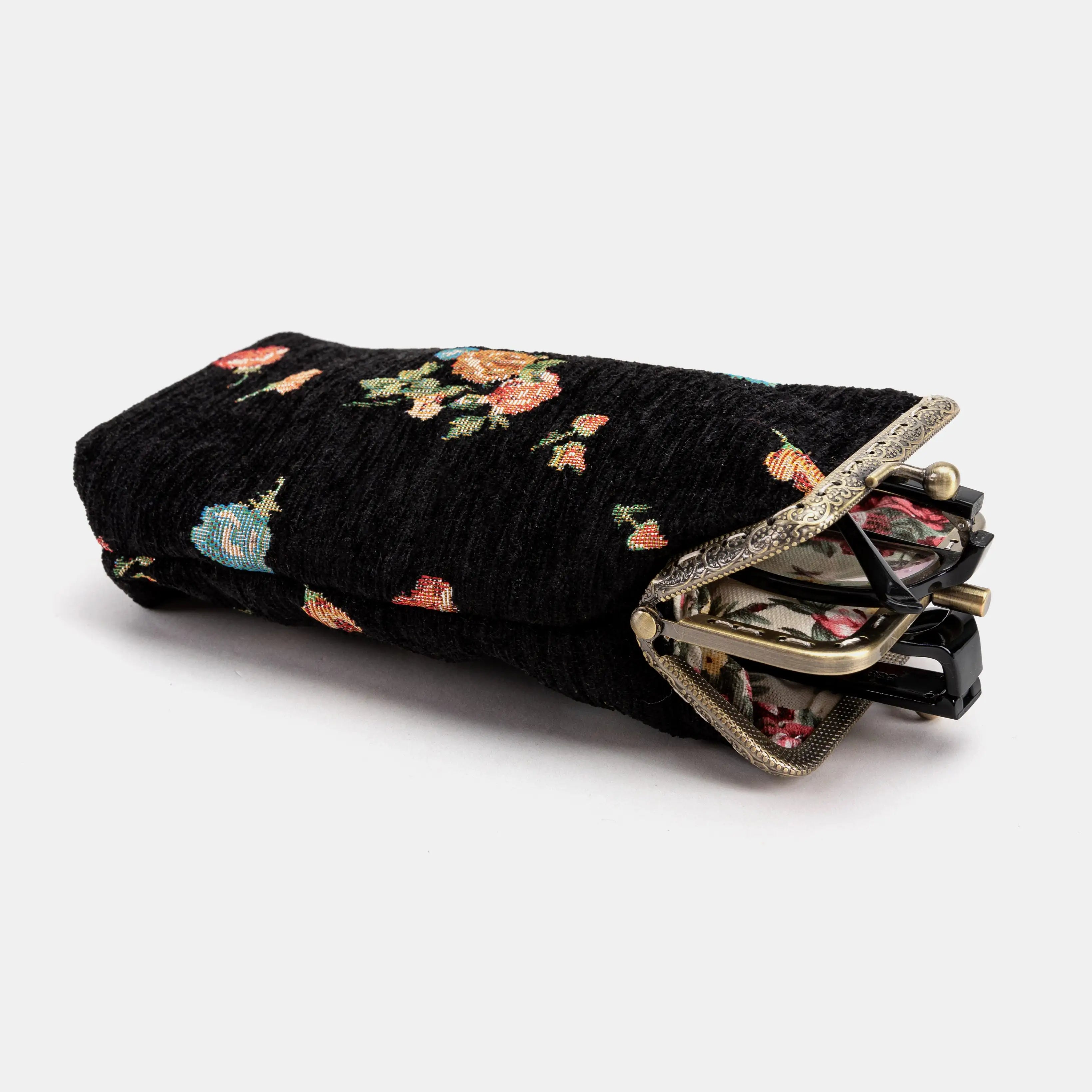 Bouquets Black Carpet Eyeglasses Case