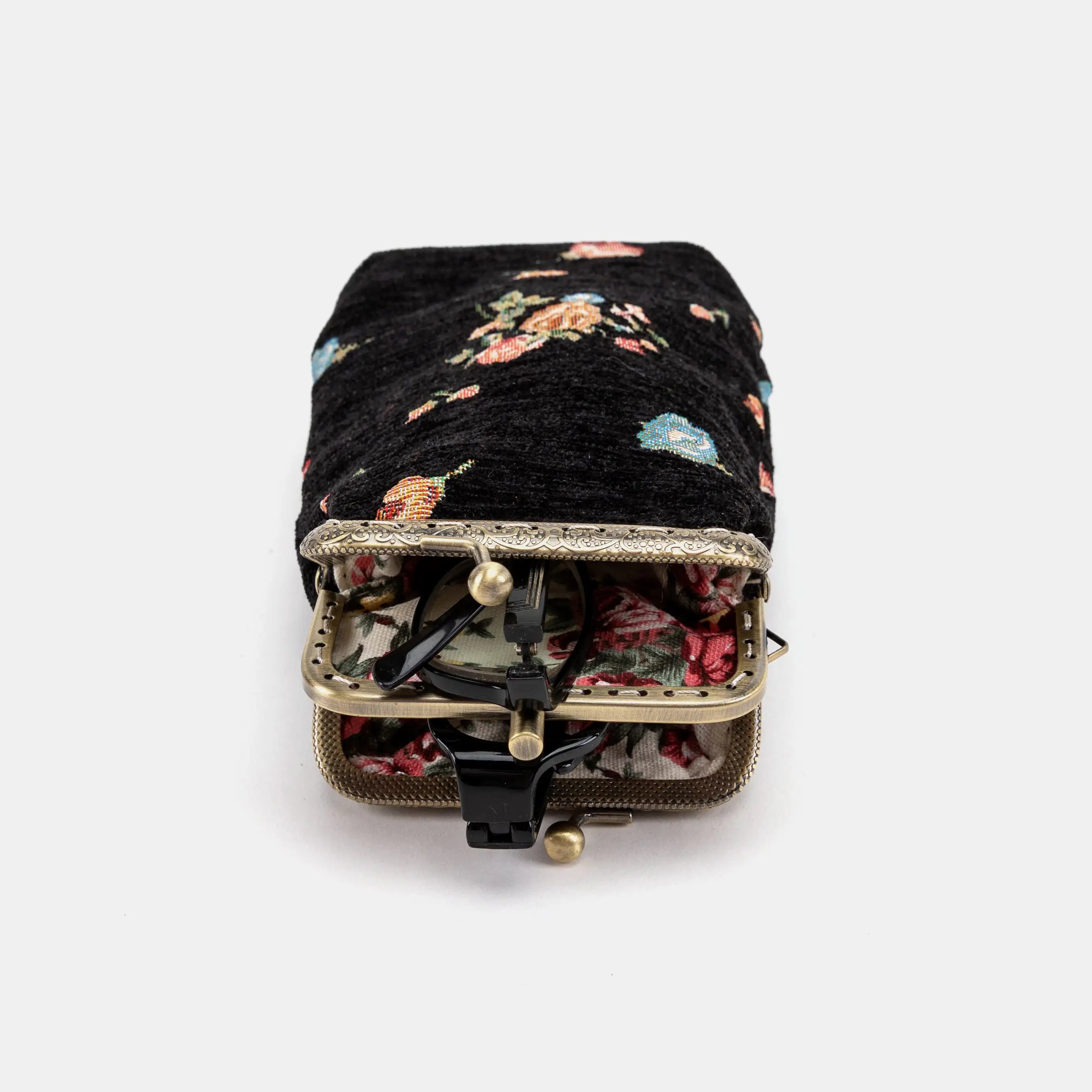 Bouquets Black Carpet Eyeglasses Case