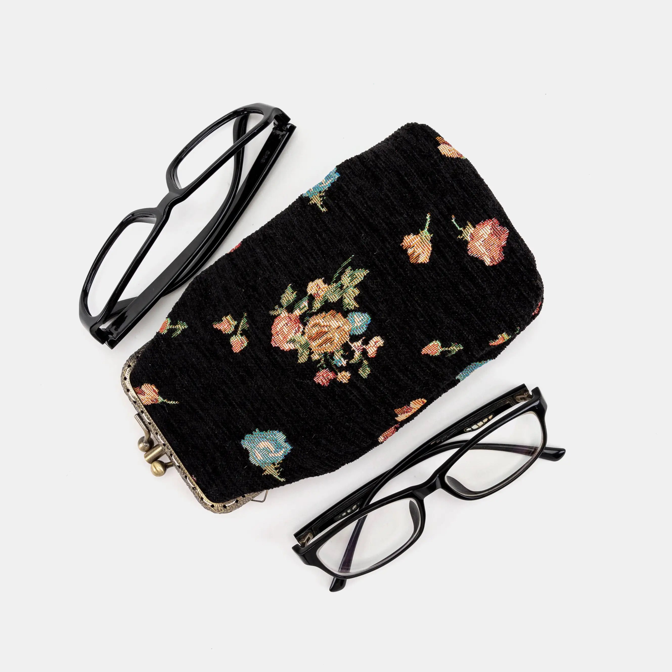 Bouquets Black Carpet Eyeglasses Case