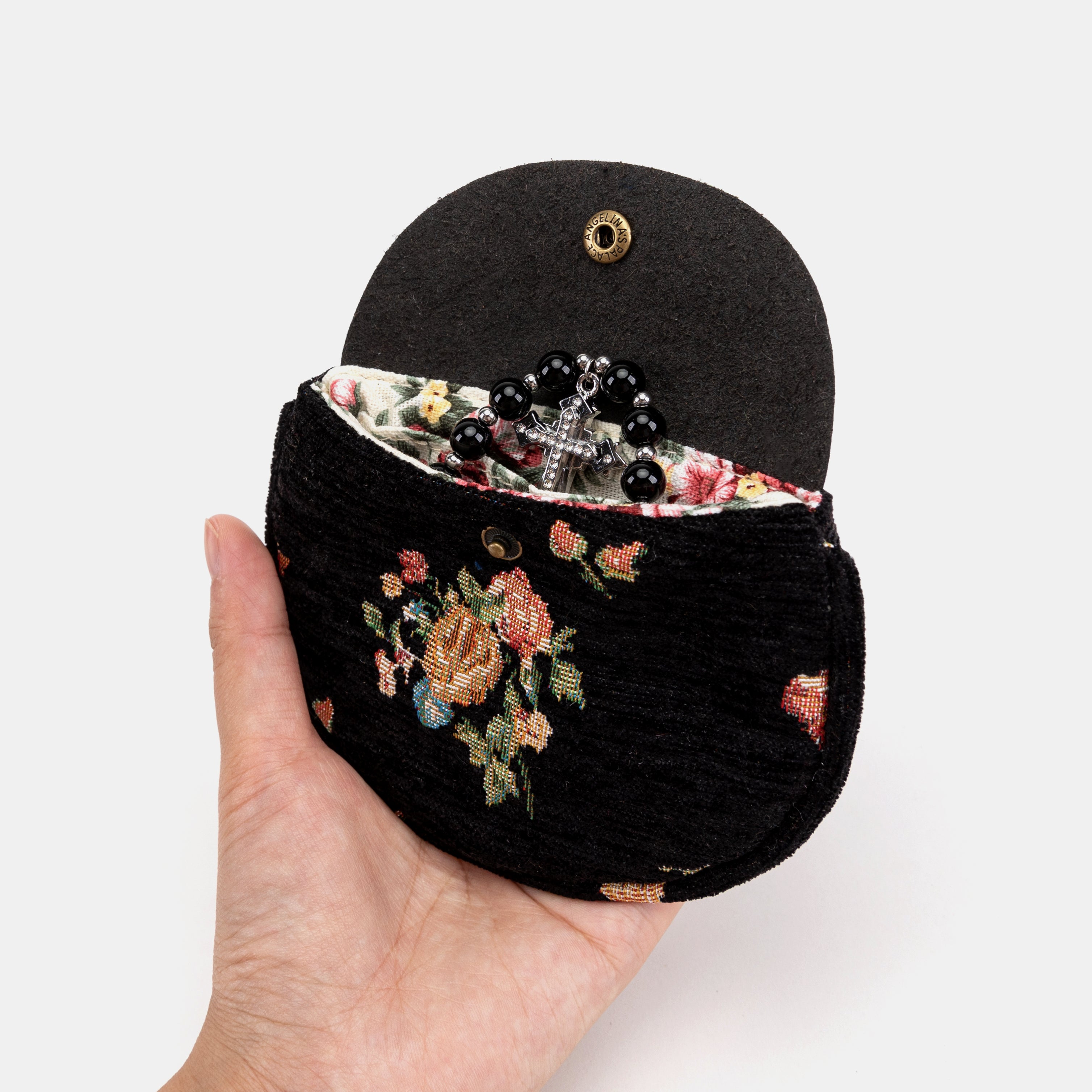 Bouquets Black Rosary Bag of America holding