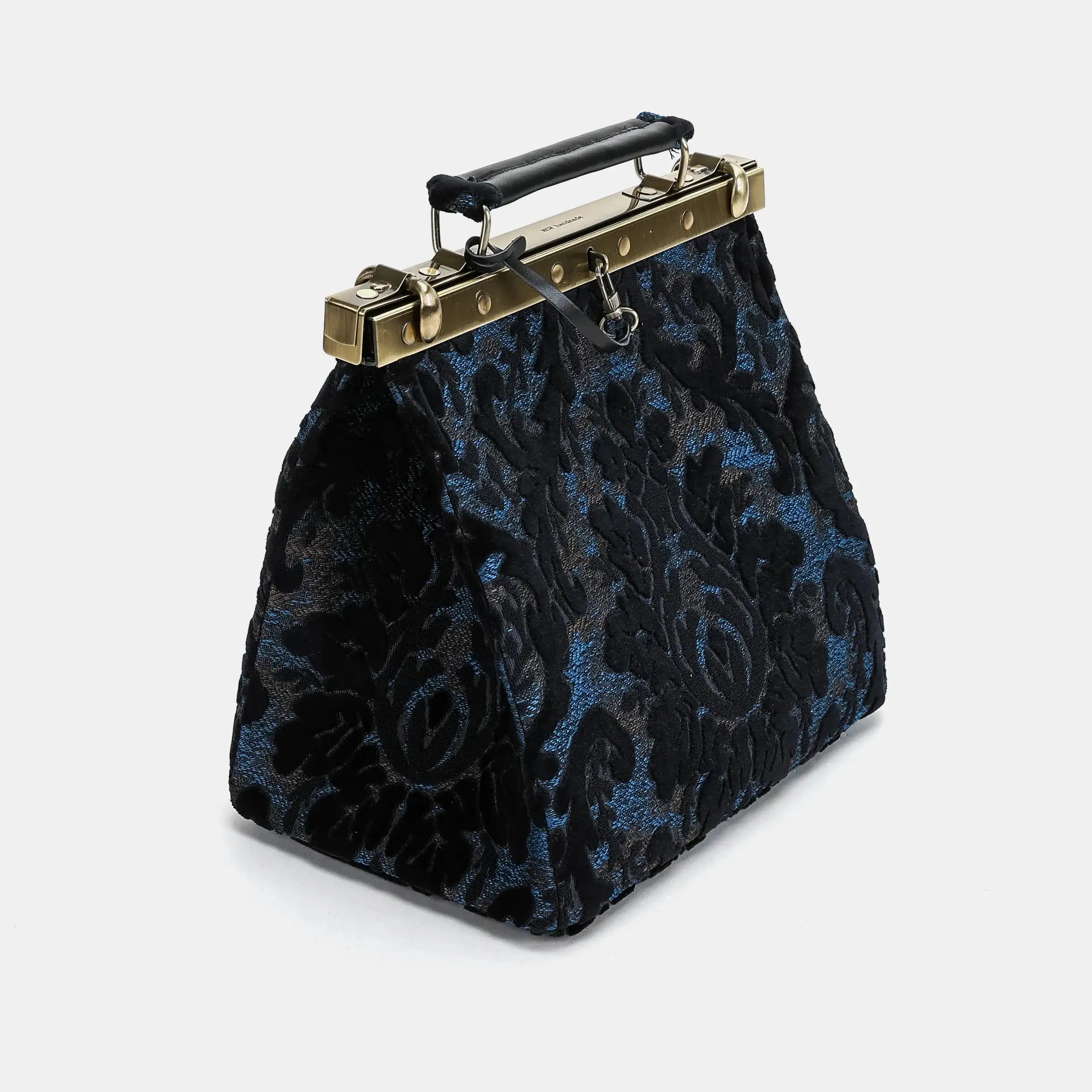 Burnout Velvet Black Cecile Carpet Purse Gladstone Bag of America side