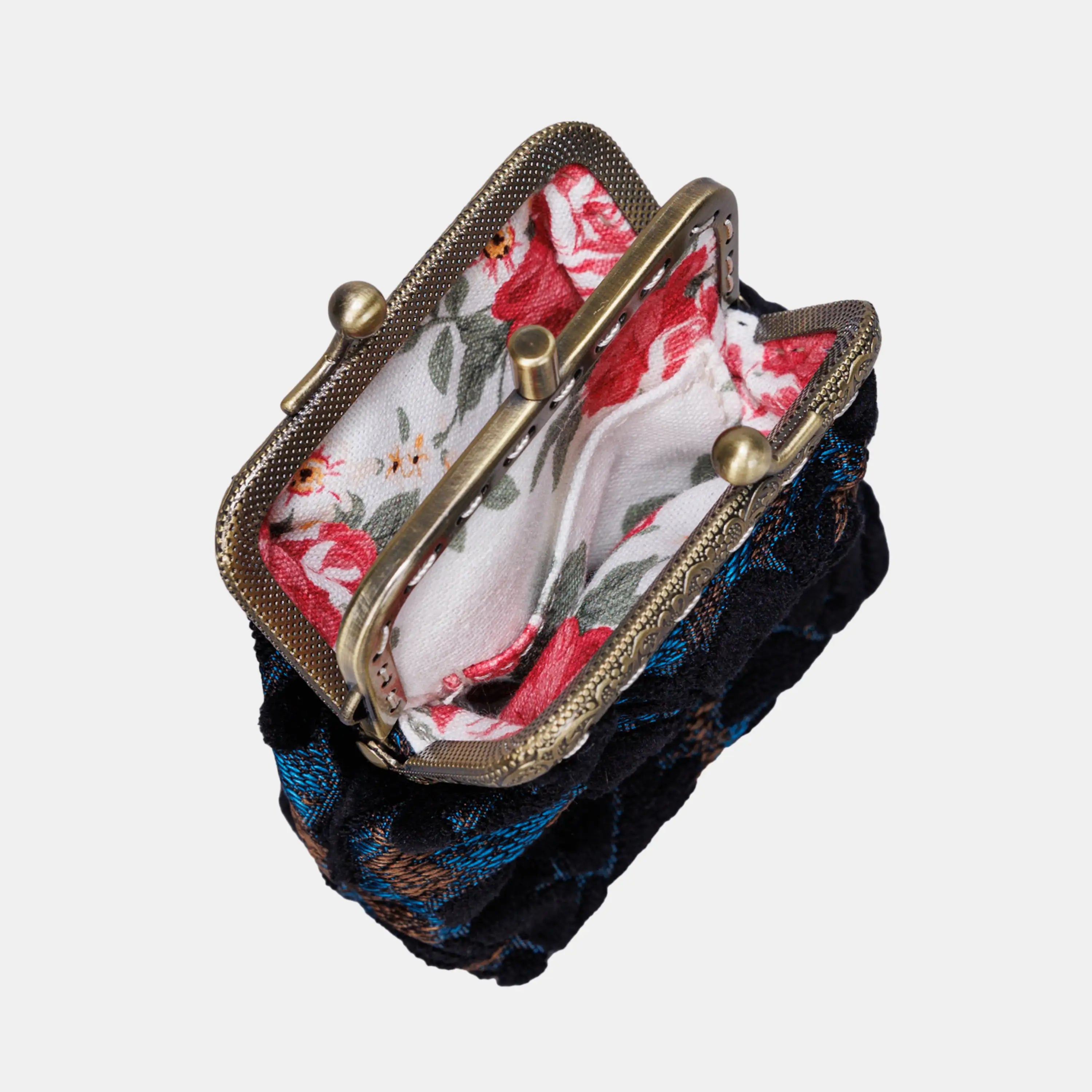 Burnout Velvet Black Double Kiss Clasp Coin Purse of America openning-3