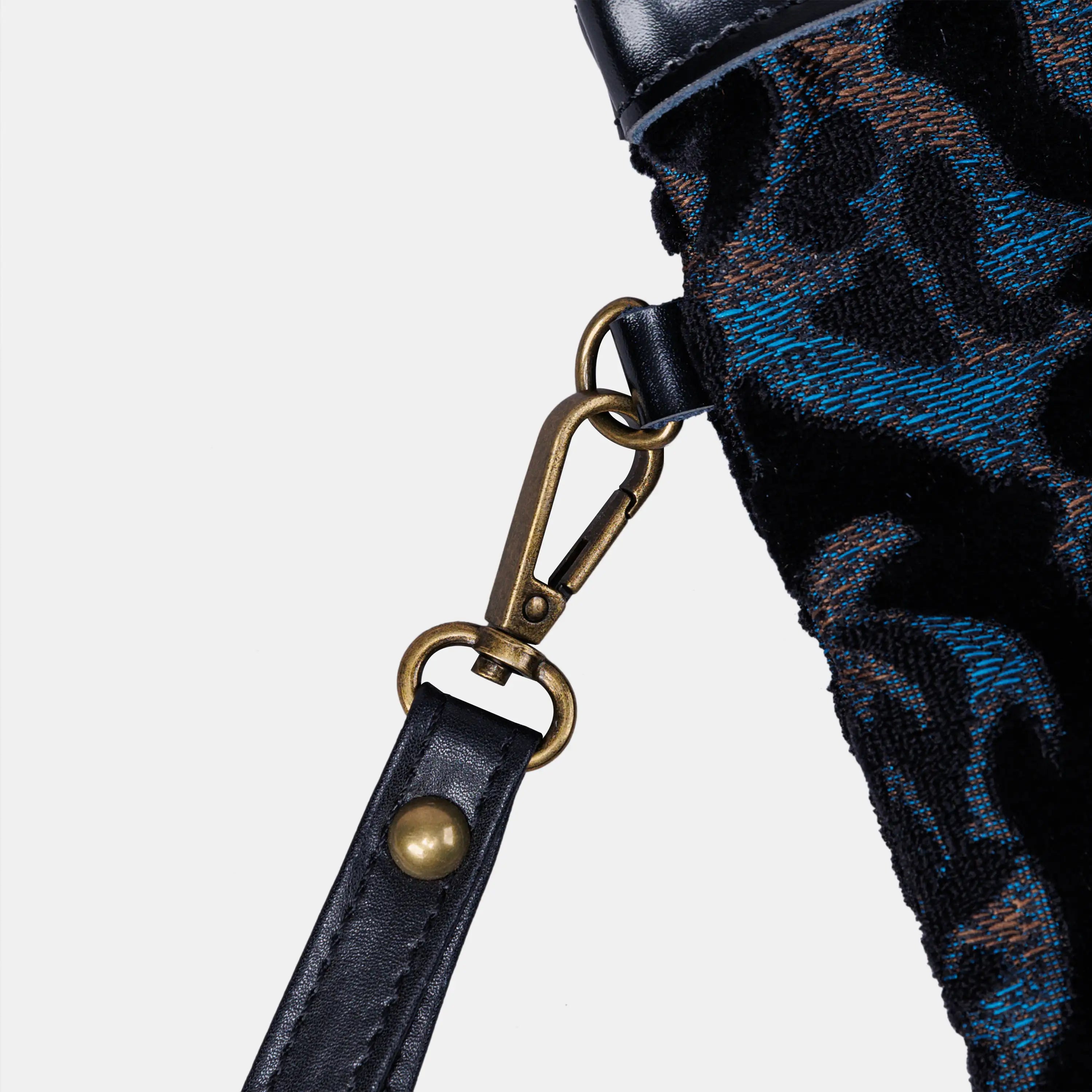 Burnout Velvet Black carpet bag MCW Handmade- details