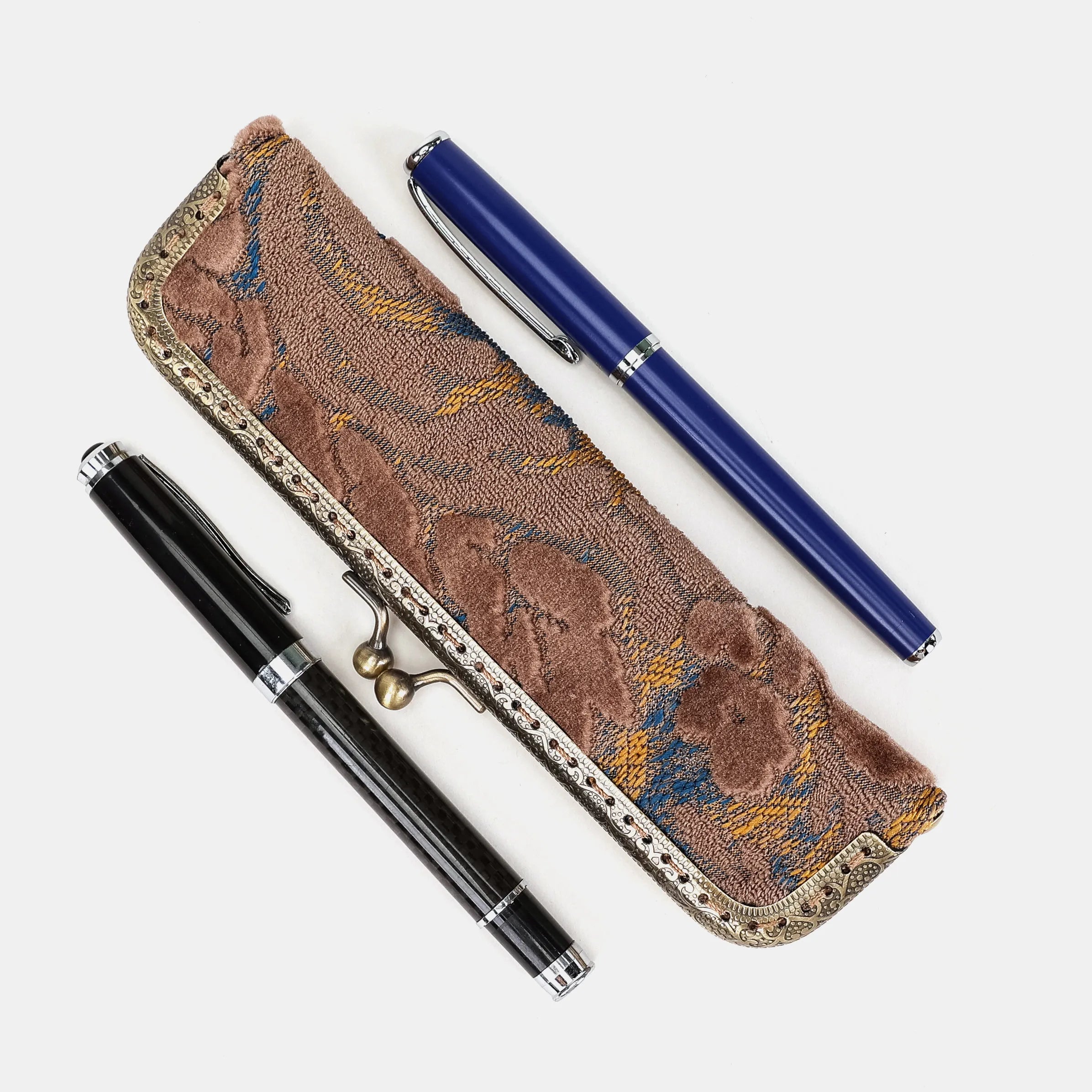 Burnout velvet Camel Duo Pen Case Carpetbag of America side