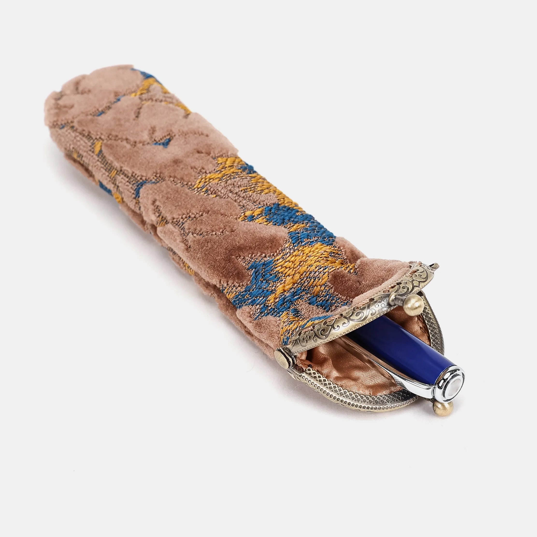 Burnout Velvet Camel Solo Pen Case Carpetbag of America in use