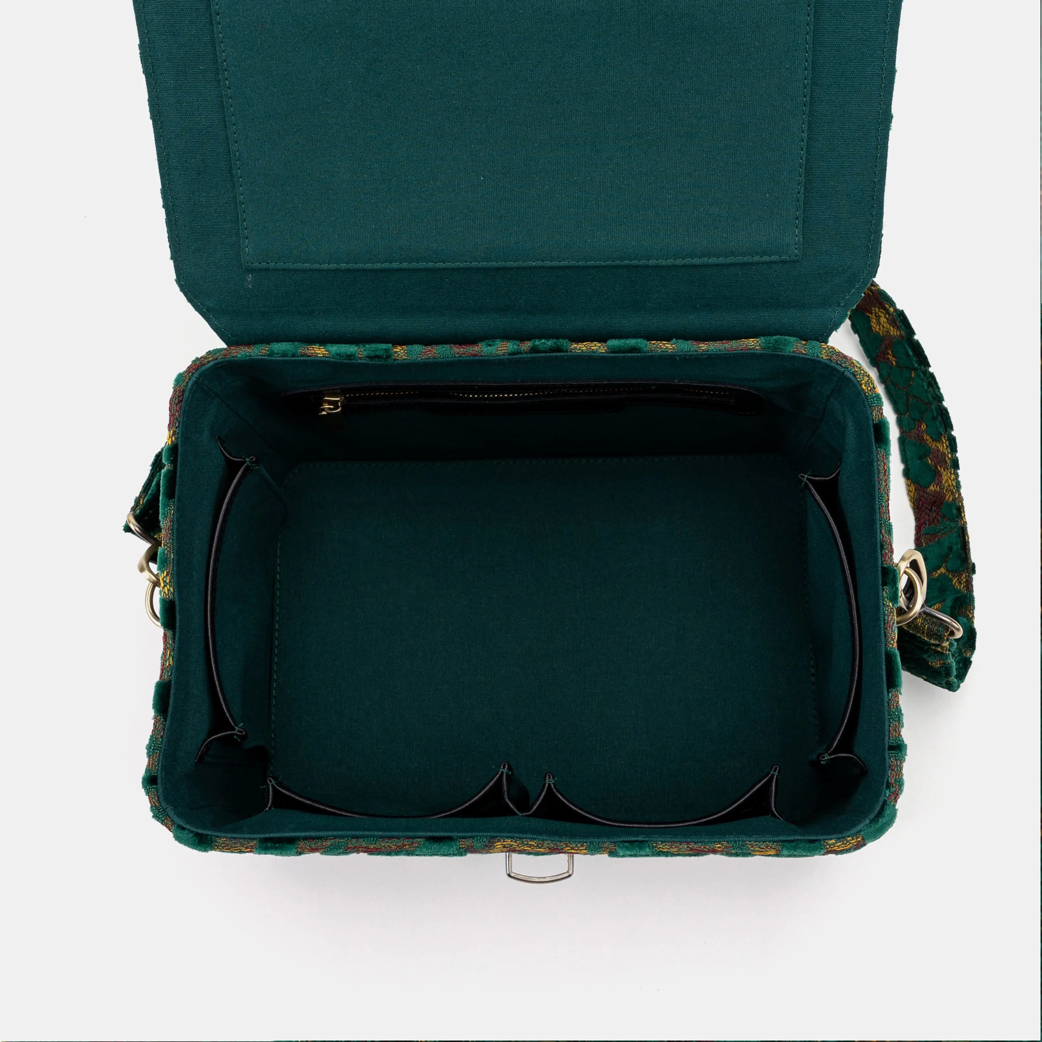 Burnout Velvet Jade Green Josephine Large Train Case of America inside