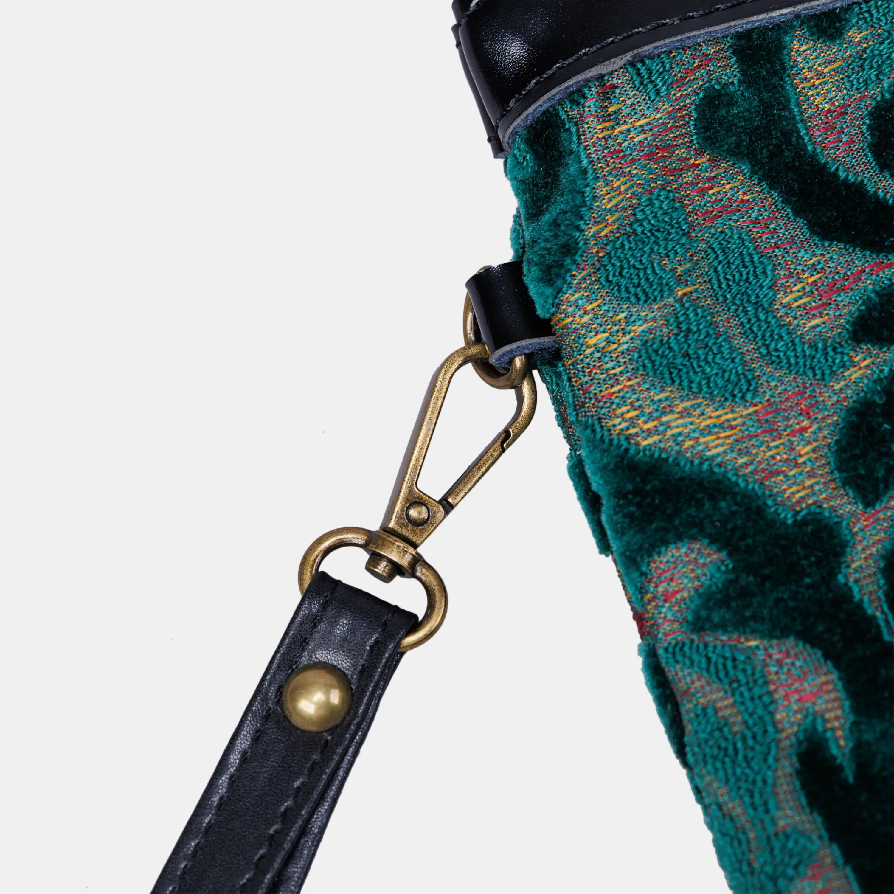 Burnout Velvet Jade Green carpet bag MCW Handmade details
