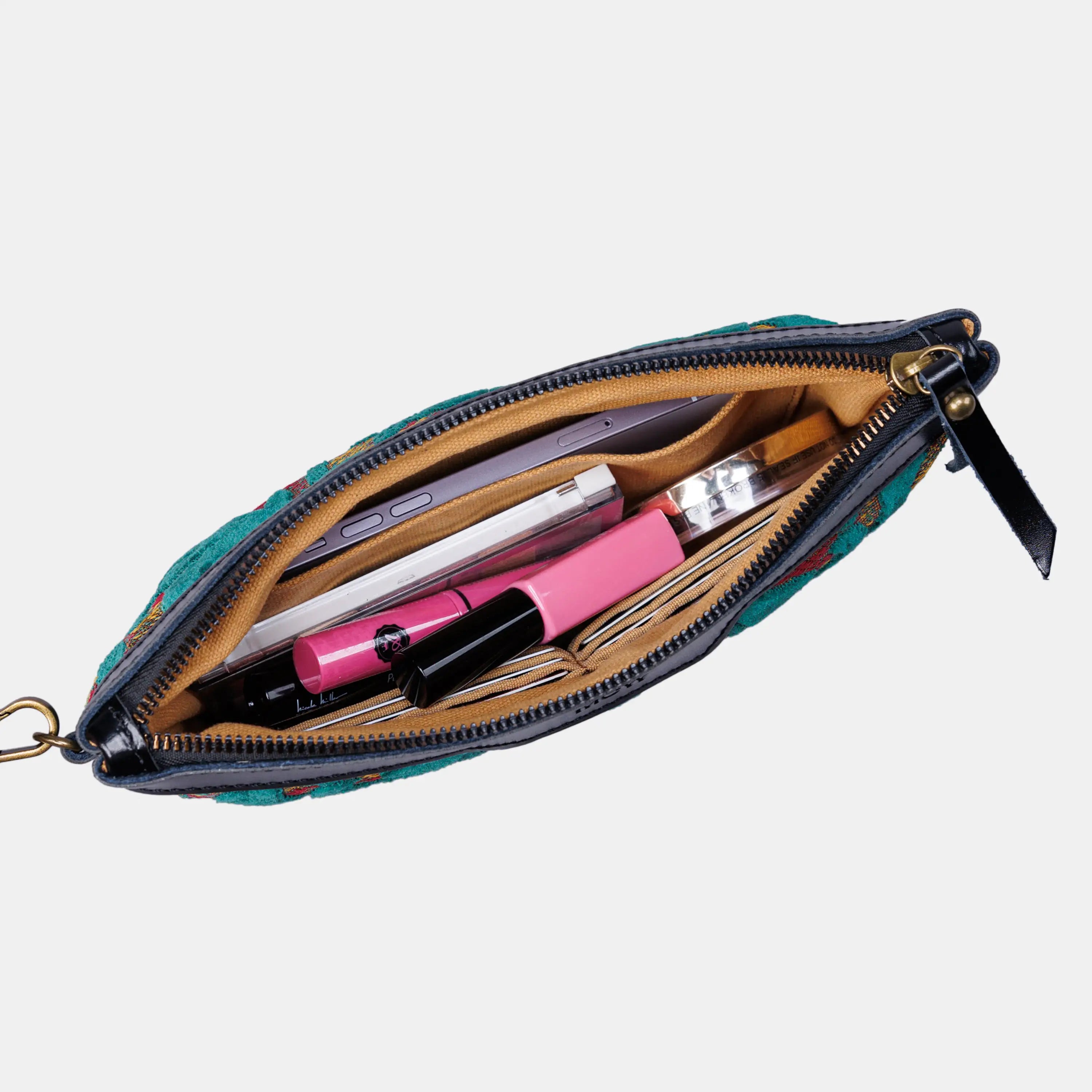 Burnout Velvet Jade Green carpet bag MCW Handmade in use