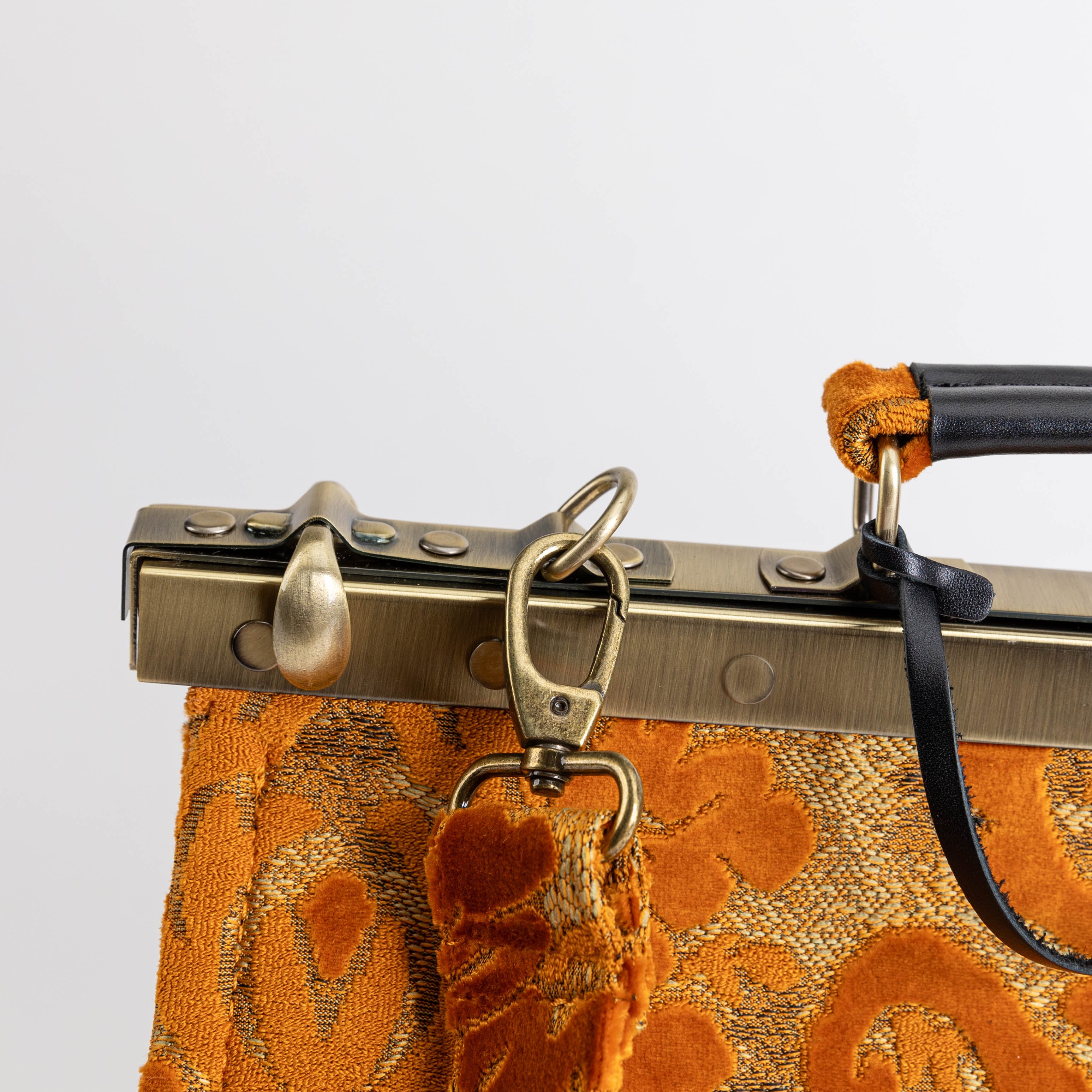 Burnout Velvet Orange Celine Carpet Gladstone Bag of America shoulder strap clasp