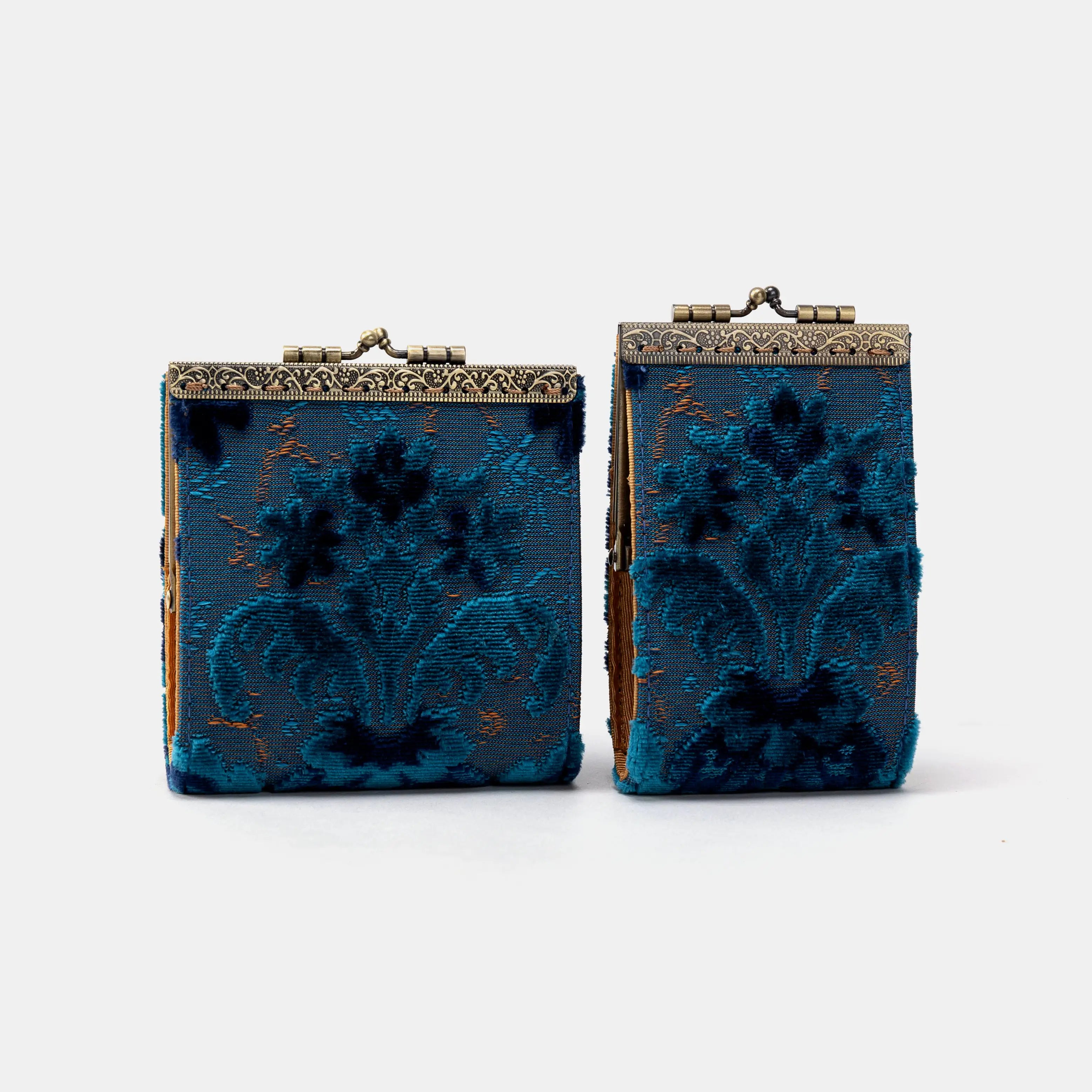 Burnout Velvet Revival Aqua Card Wallet of America Main
