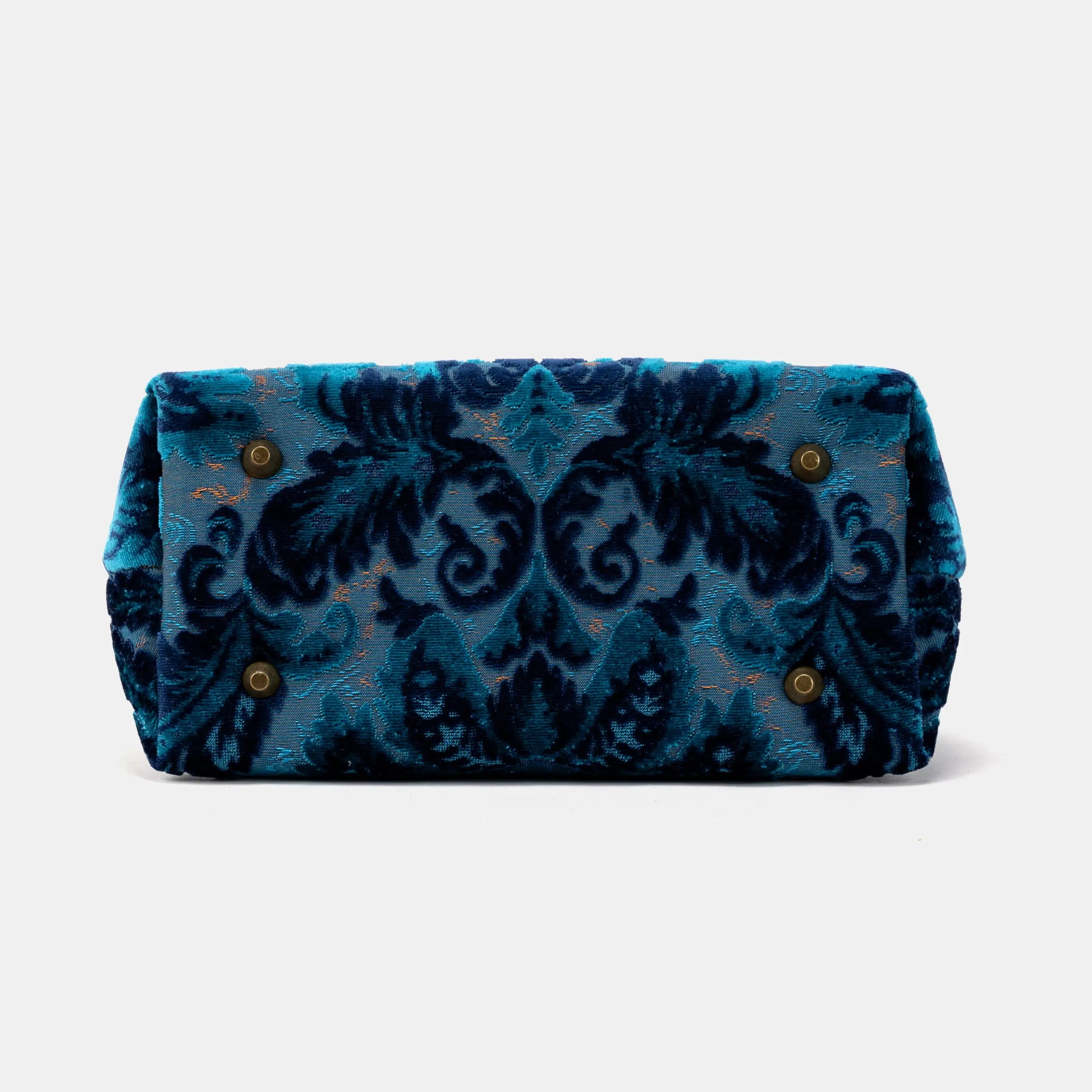Burnout Velvet Revival Aqua Carpet Satchel Carpetbag of America bottom
