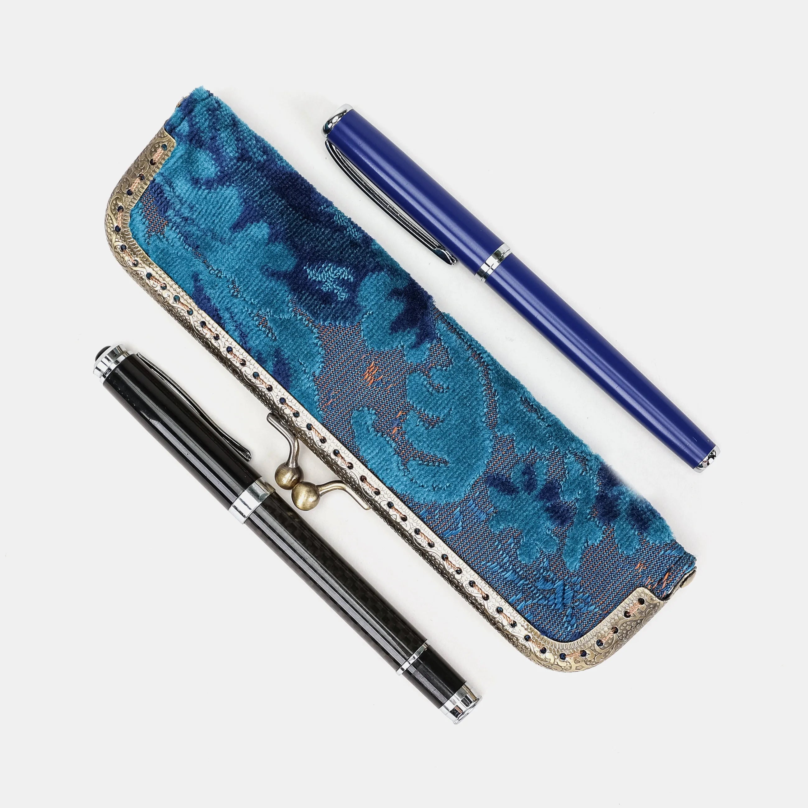 Revival Aqua Duo Pen Case Carpetbag of America side