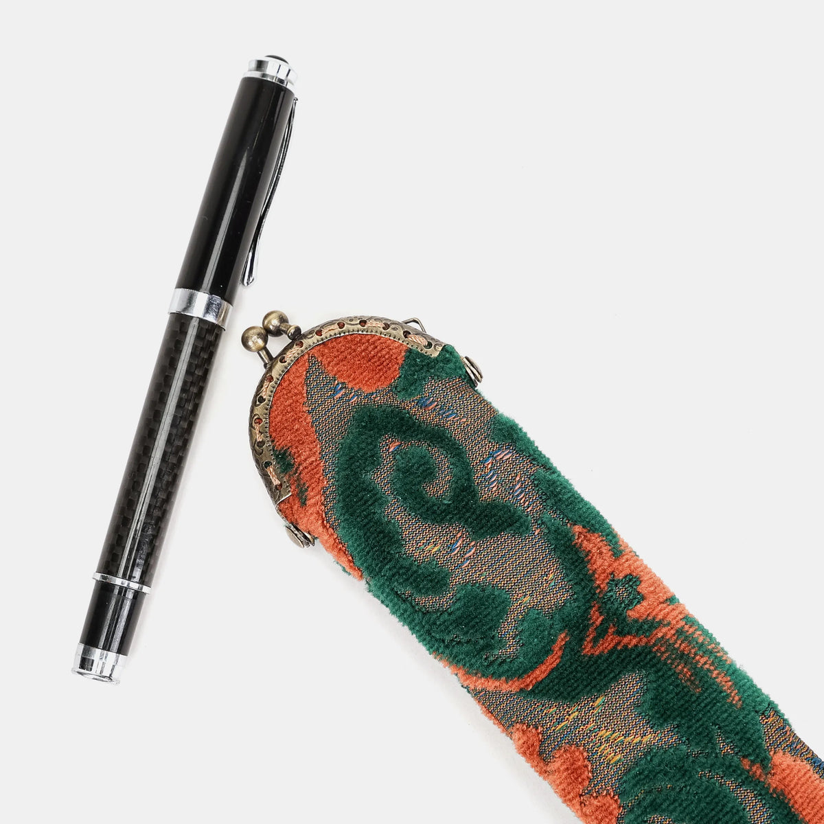Burnout Velvet Revival Jade Solo Pen Case of America with pen