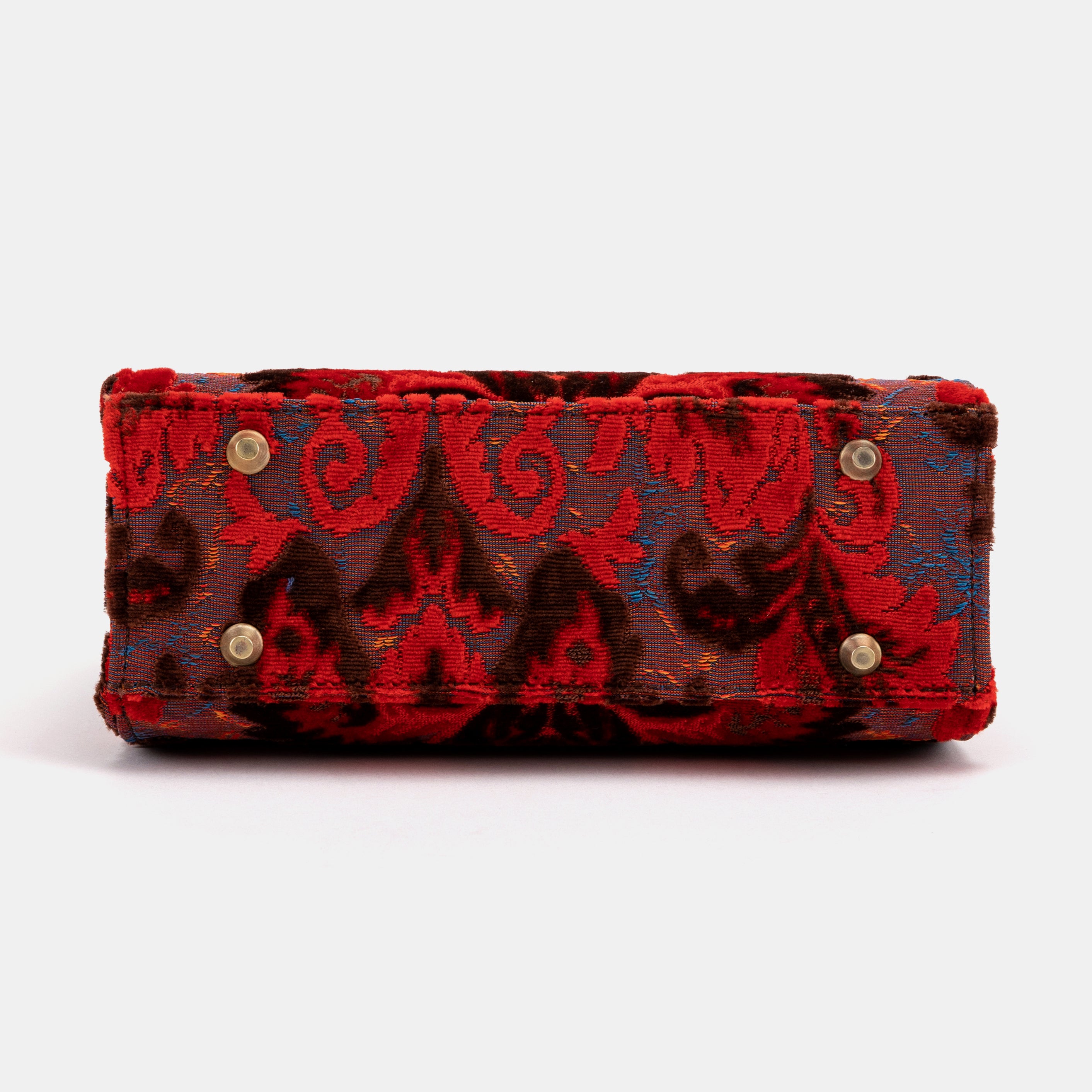 Burnout Velvet Revival Scarlet Flap Satchel Carpetbag of America bottom