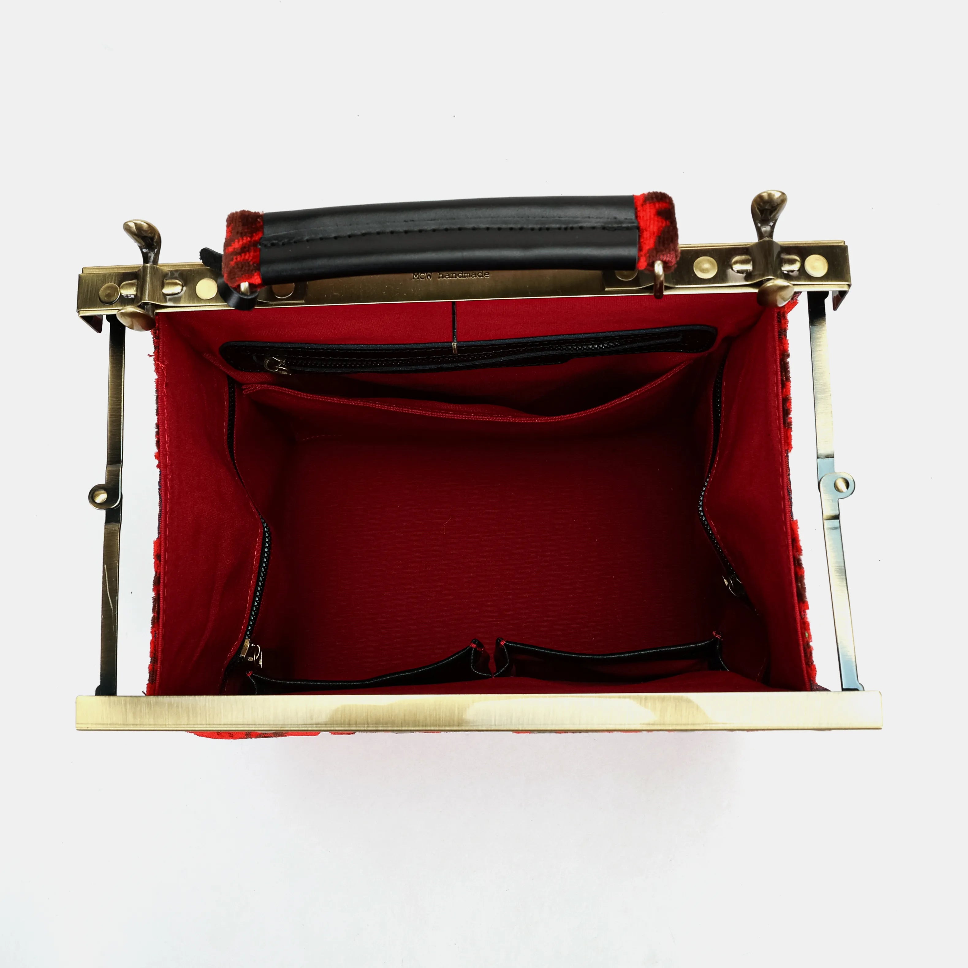 Burnout Velvet Revival Scarlet Vivienne Carpet Purse Gladstone Bag inside