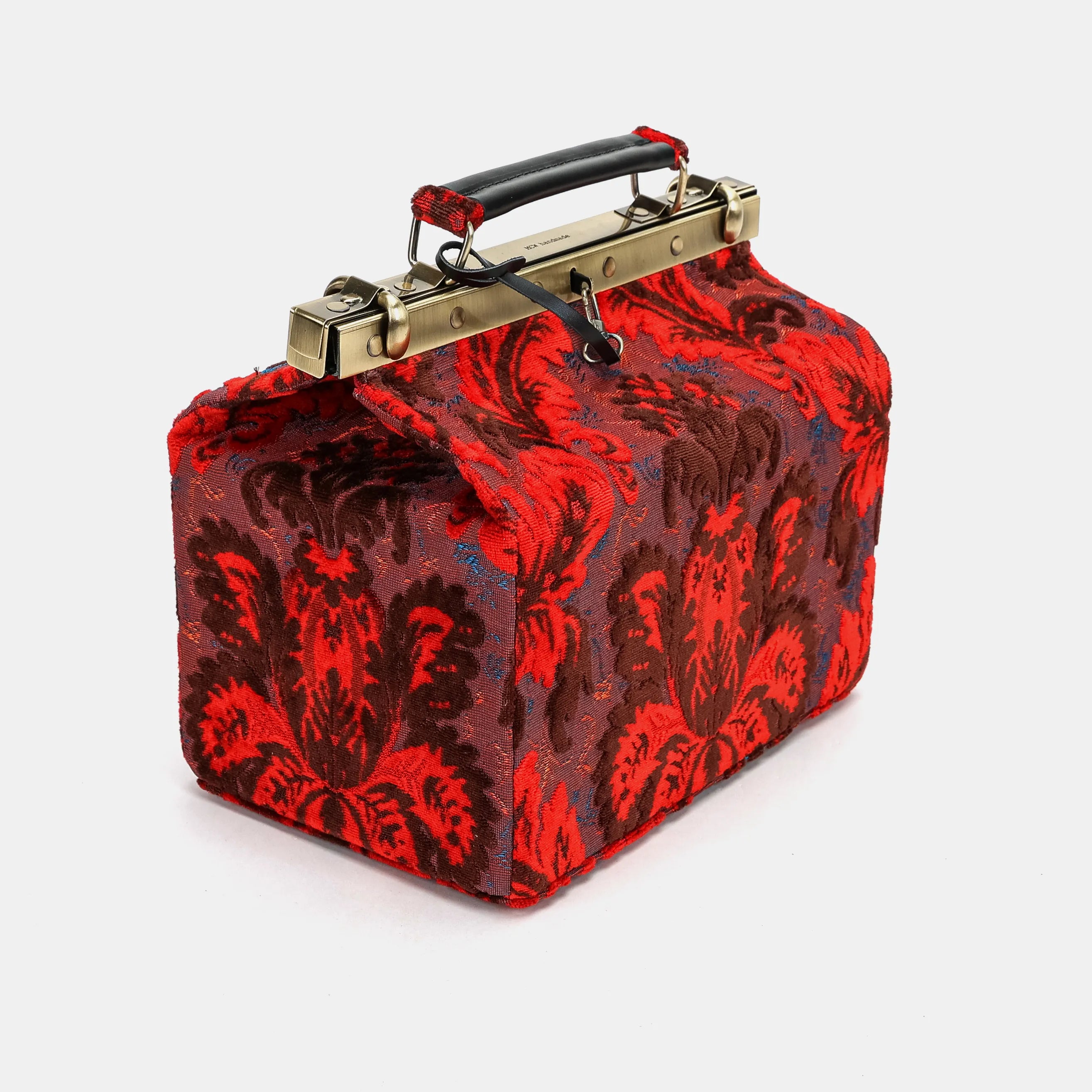 Burnout Velvet Revival Scarlet Vivienne Carpet Purse Gladstone Bag side