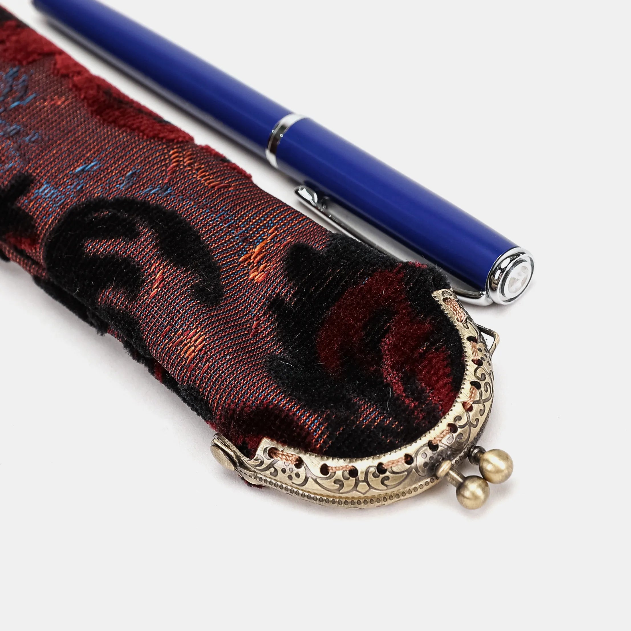 Burnout Velvet Revival Sephia Solo Pen Case Carpetbag of America metal frame