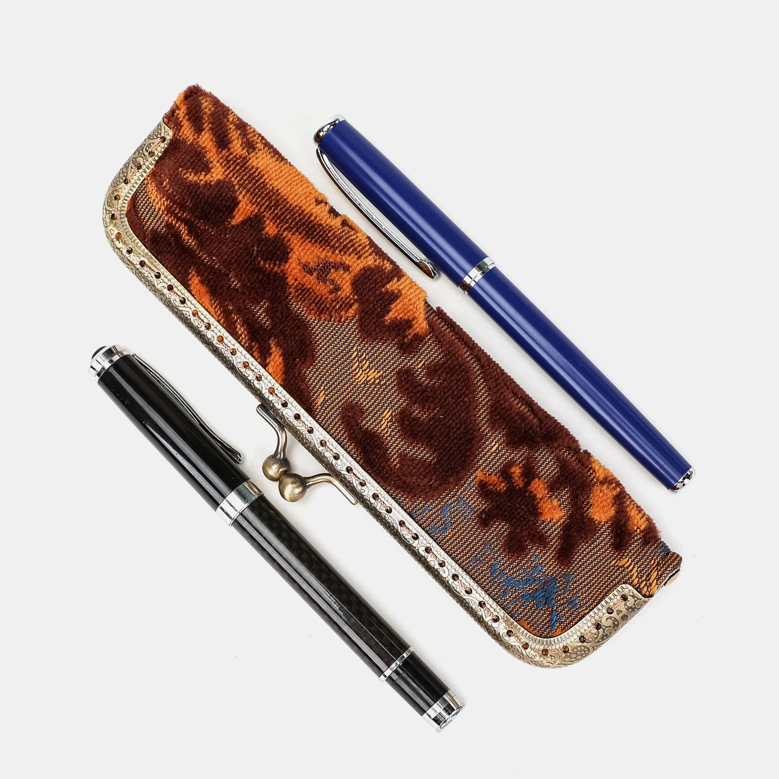 Revival Sienna Duo Pen Case Carpetbag of America side