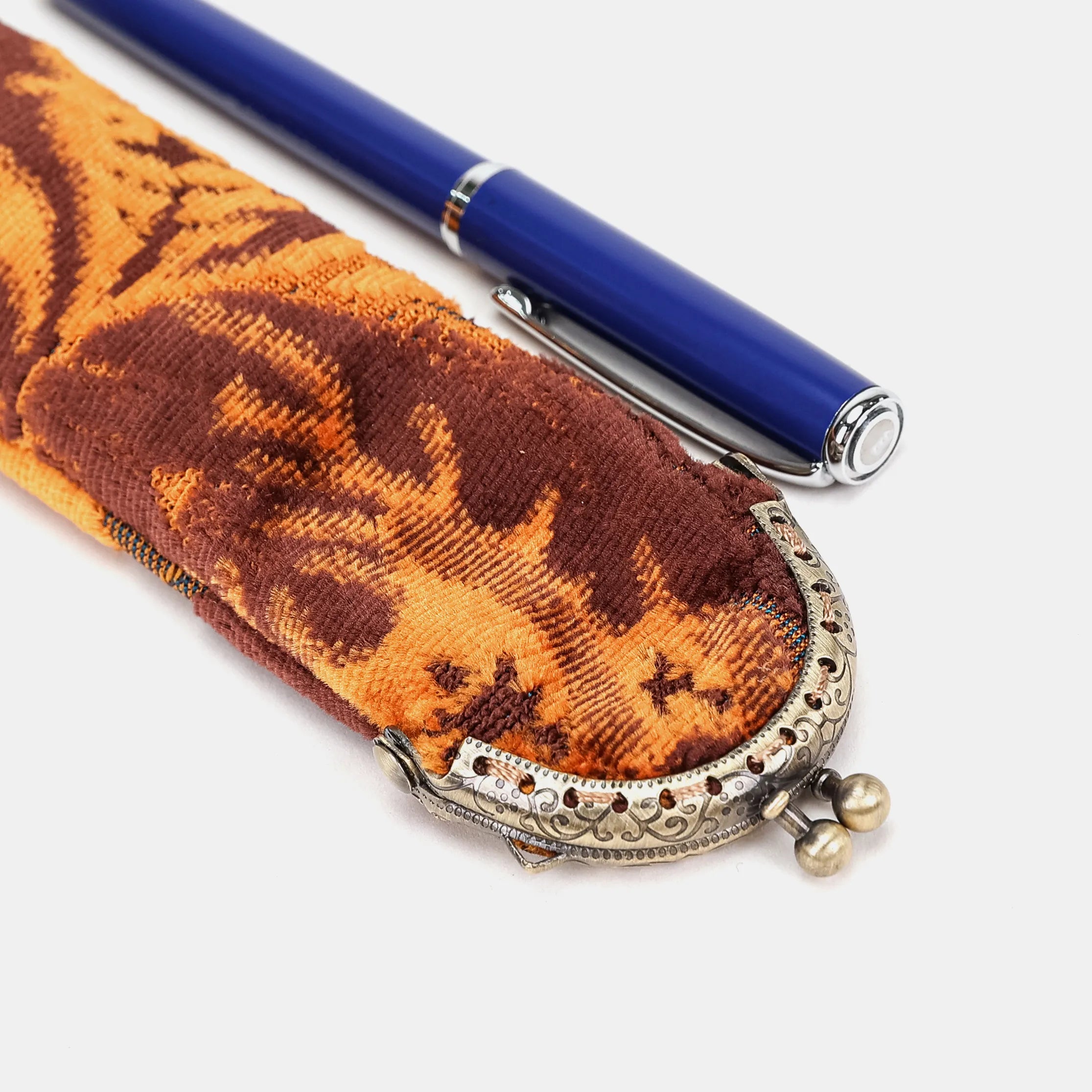 Burnout Velvet Revival Sienna Solo Pen Case Carpetbag of America metal frame