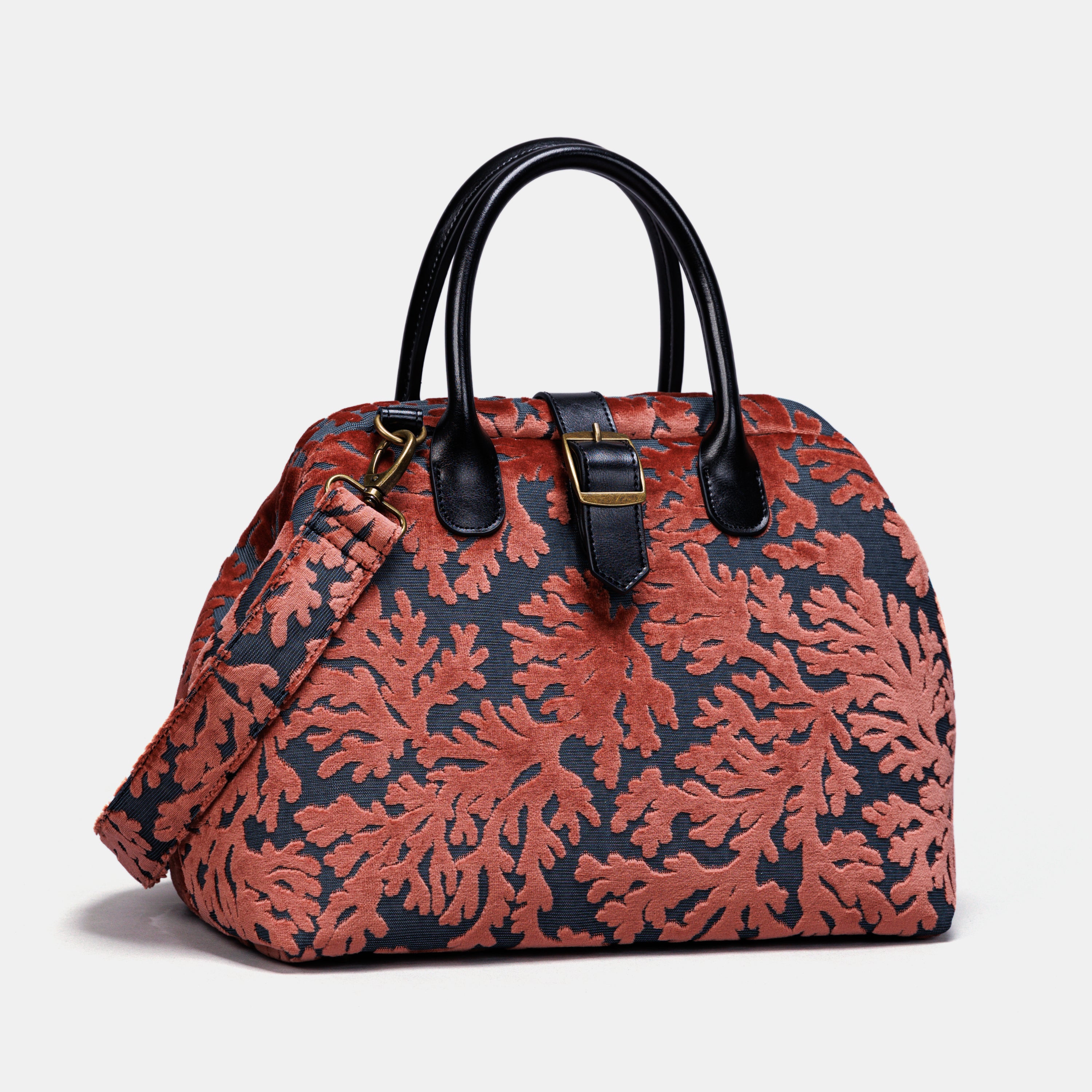 St Tropez Scuba Coral Carpet Handbag Purse carpet bag MCW Handmade of America front