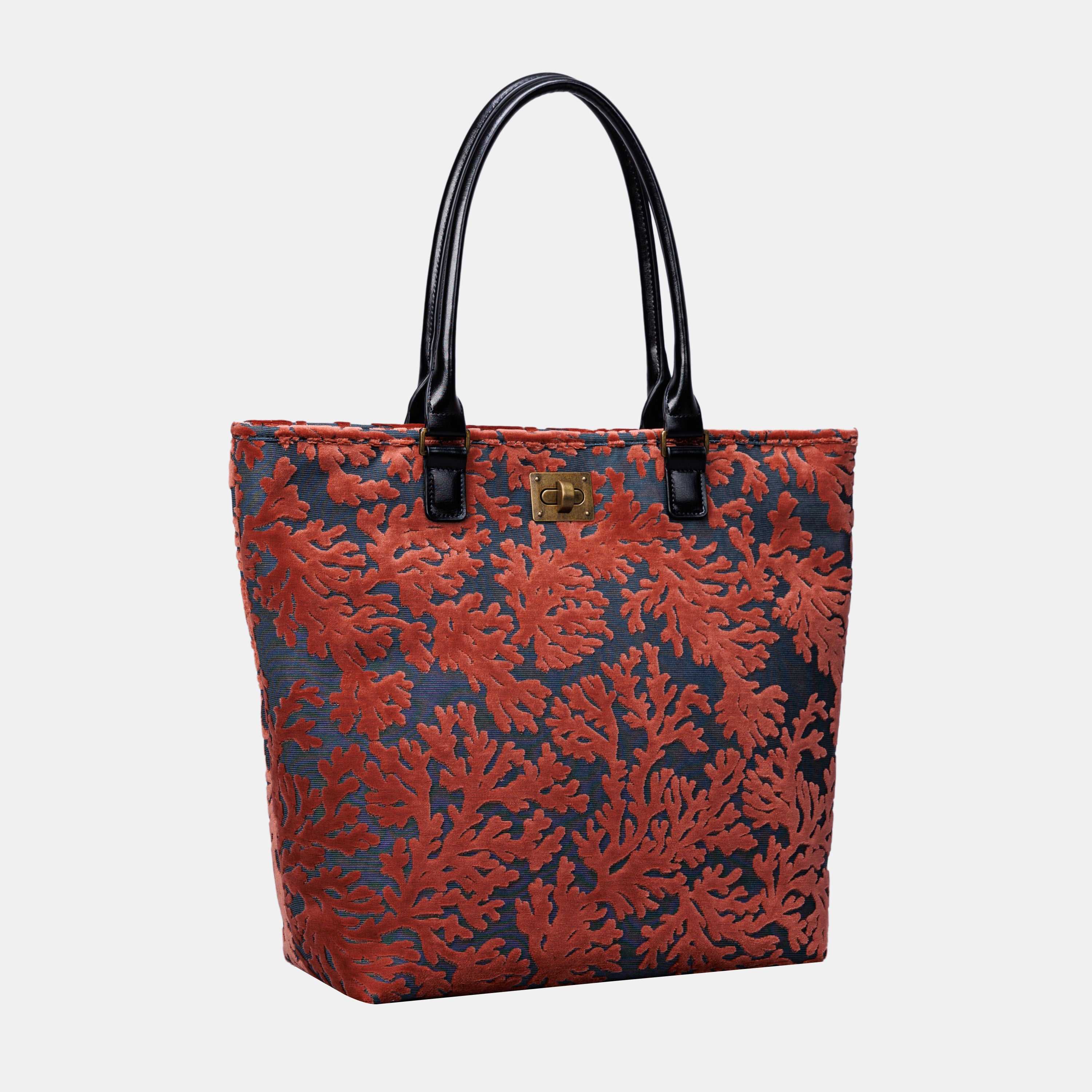 St Tropez Scuba Coral Carpet Tote Shopper carpet bag of America front