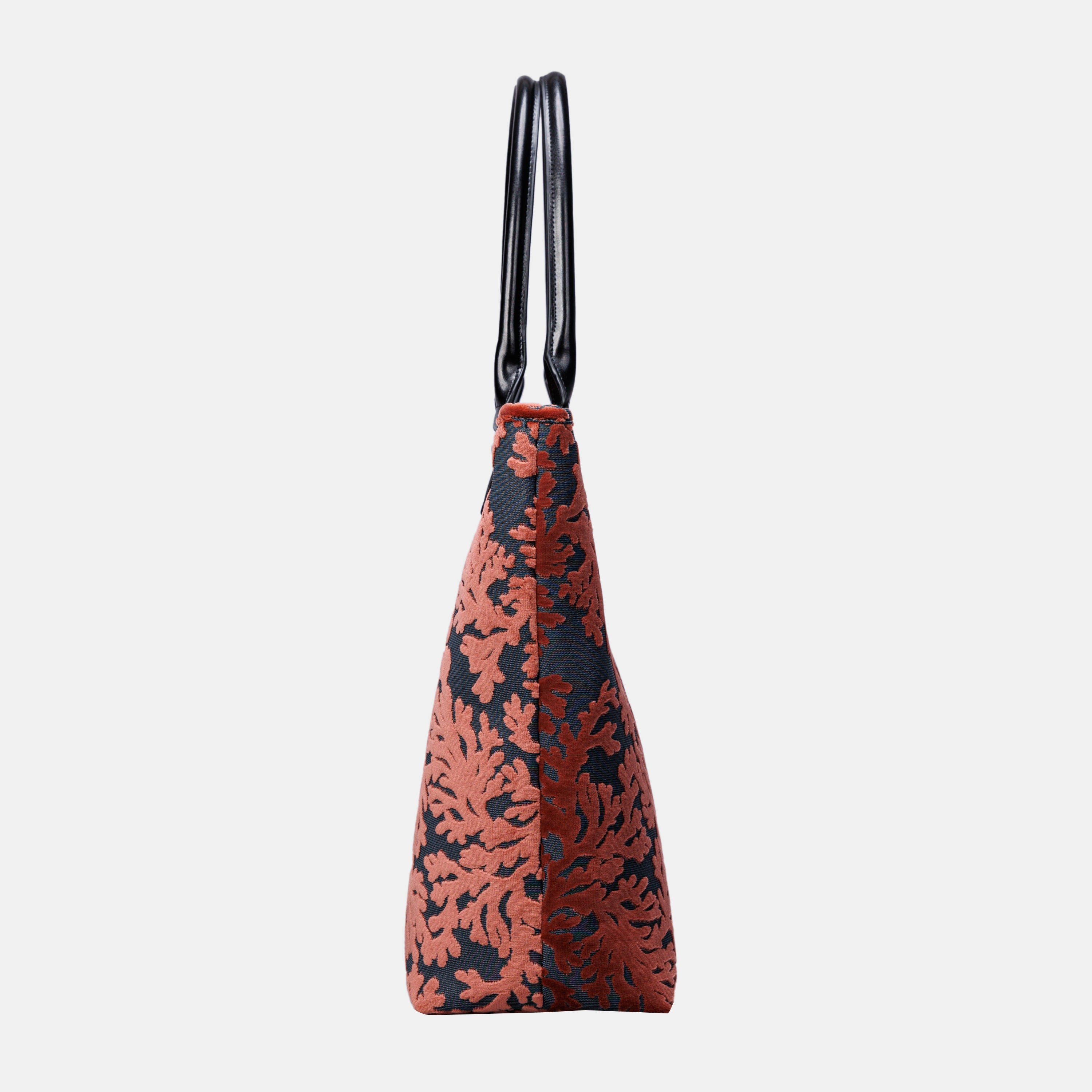St Tropez Scuba Coral Carpet Tote Shopper carpet bag of America side