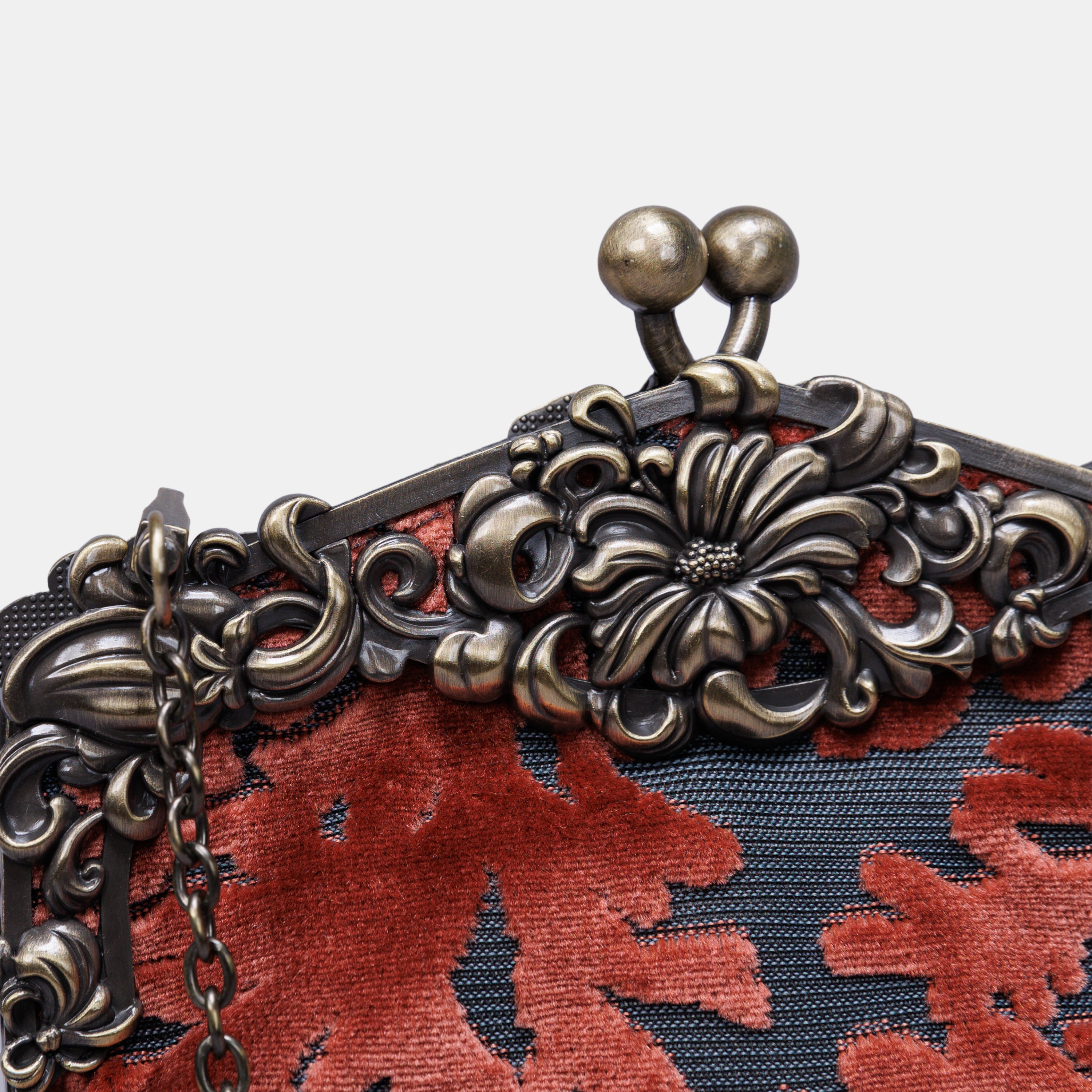 St Tropez Scuba Coral Chatelaine Purse Large carpet bag of America detail