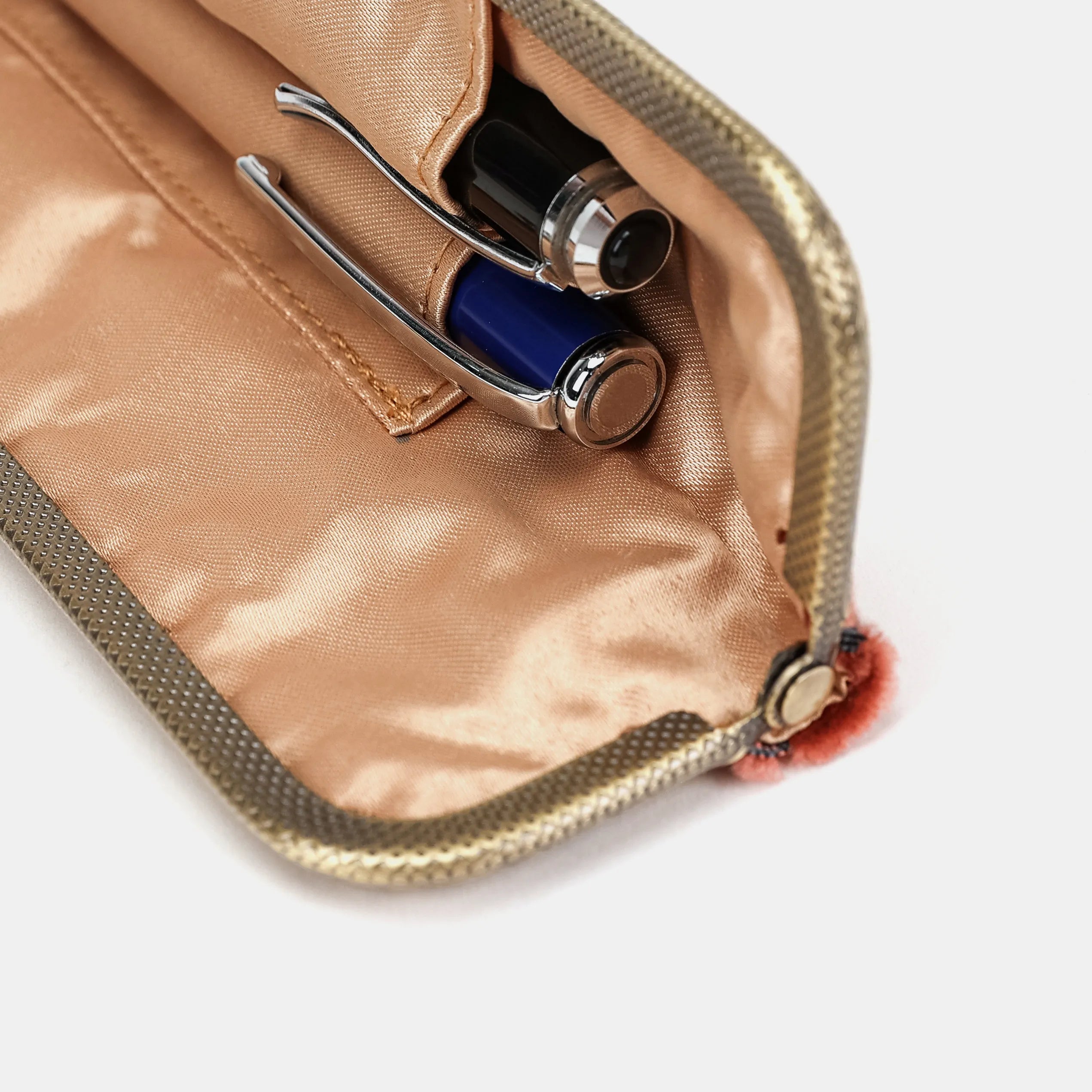 Burnout velvet St Tropez Scuba Coral Duo Pen Case Carpetbag of America detail