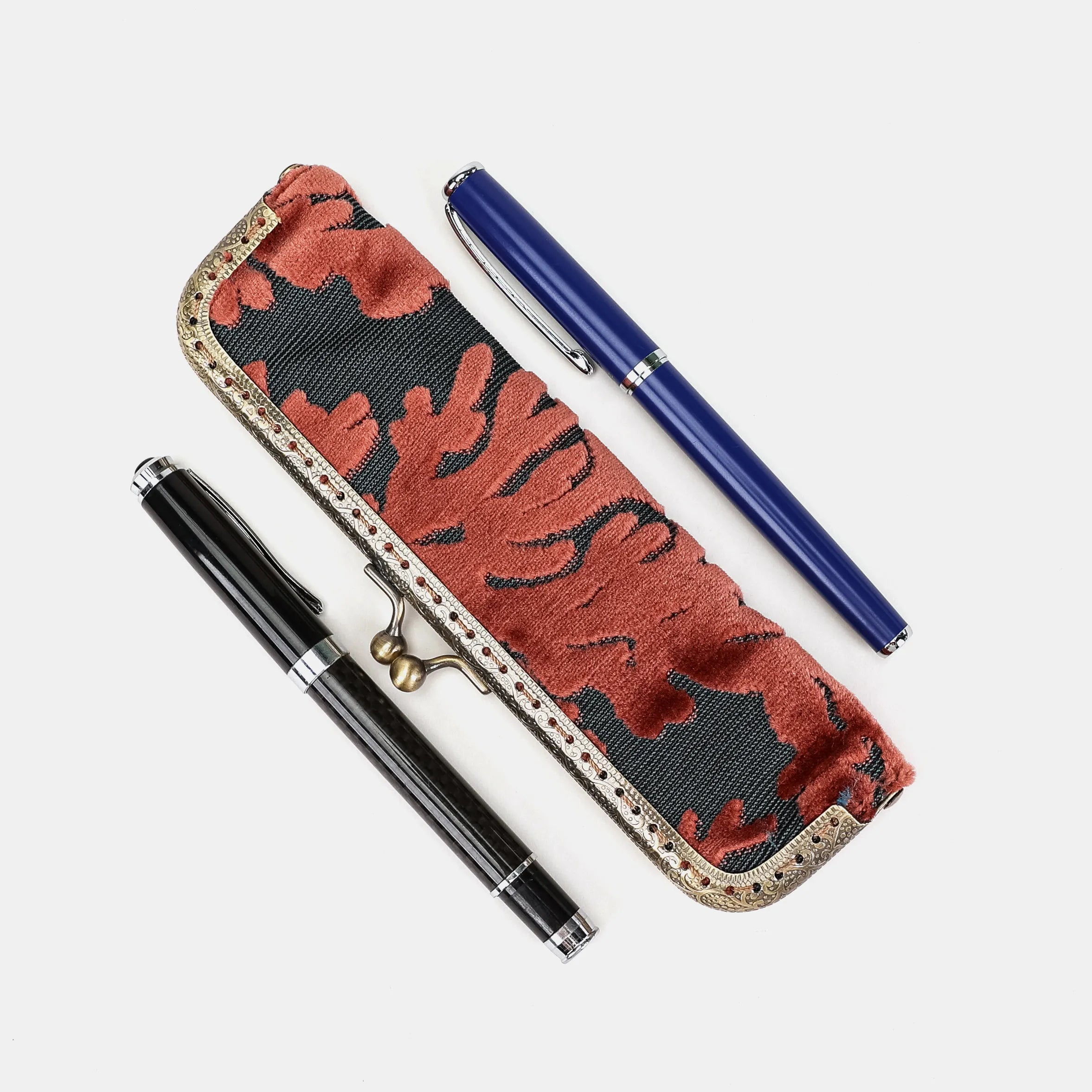Burnout velvet St Tropez Scuba Coral Duo Pen Case Carpetbag of America side