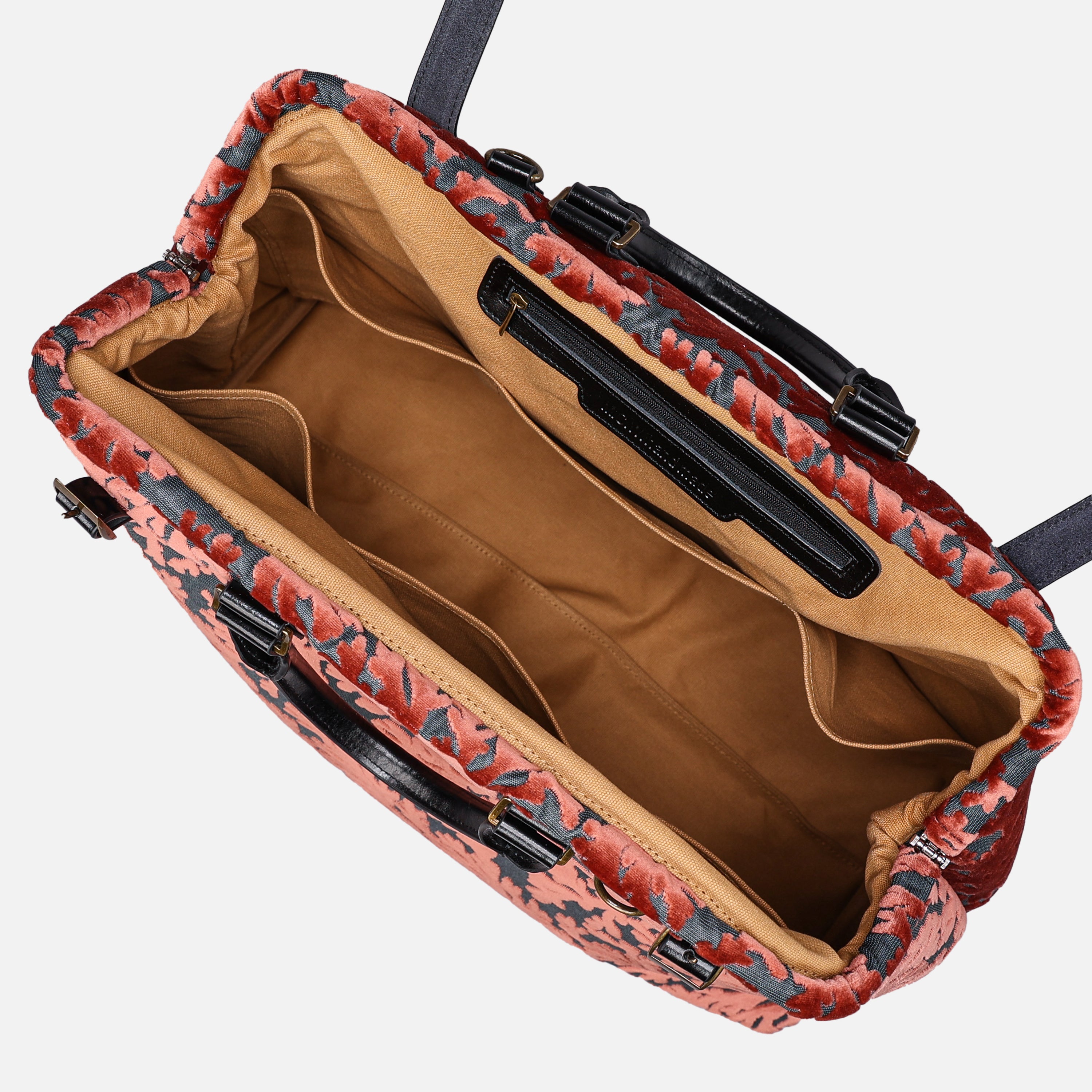 St Tropez Scuba Coral Men's Carpetbag of America inside-7