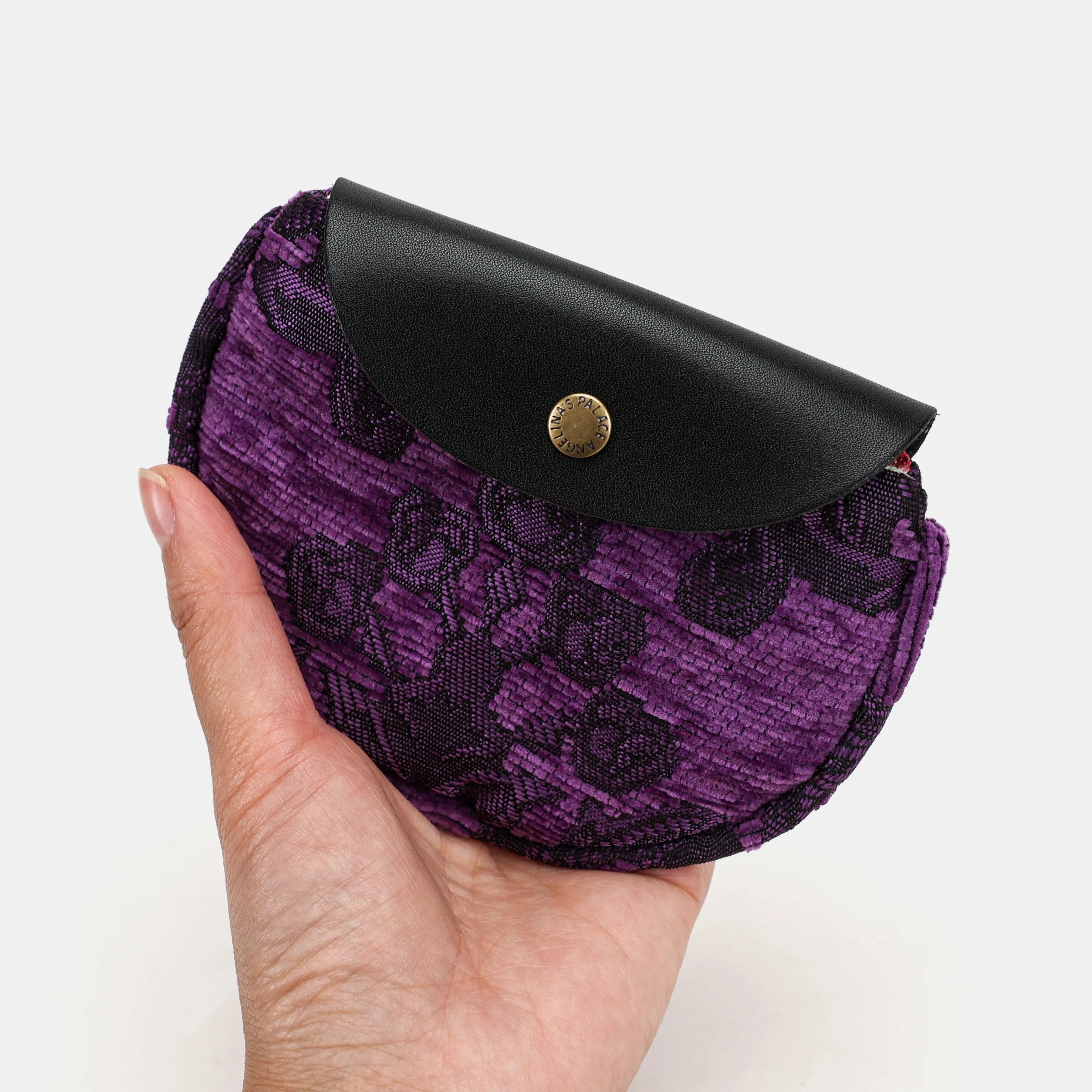 Victorian Blossom Purple Rosary Bag Carpetbag of America closing