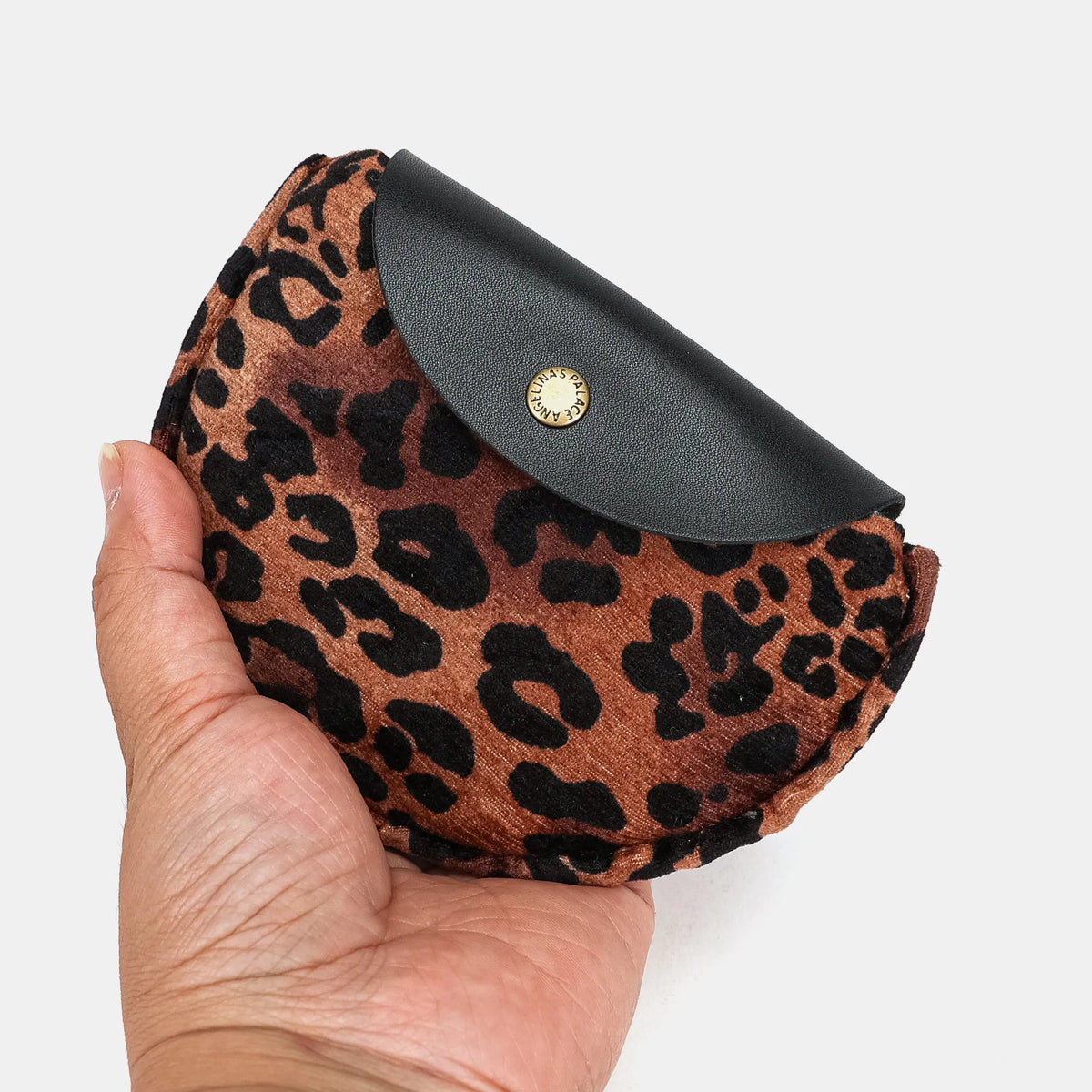 Leopard Classic Rosary Bag Carpetbag of America close