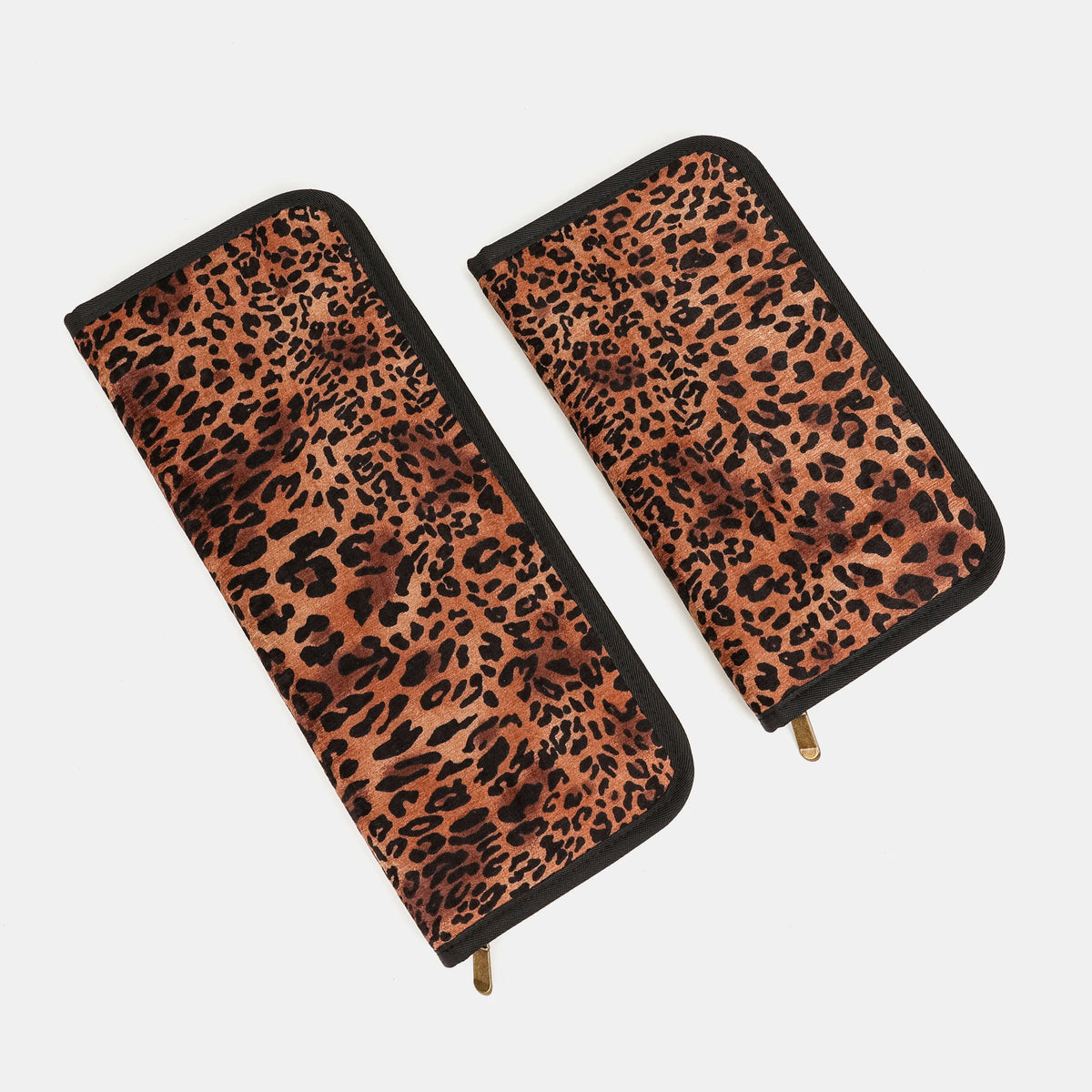 Leopard Classic Carpet Needle Case Carpetbag of America main
