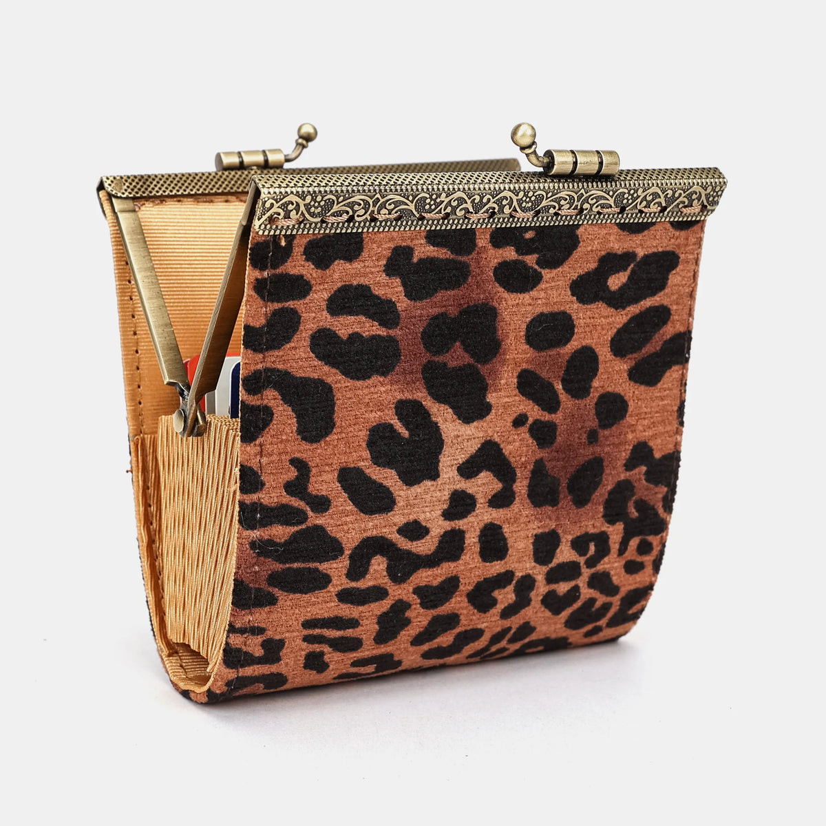 Leopard Classic Card Wallet Carpetbag of America 17 slots front side