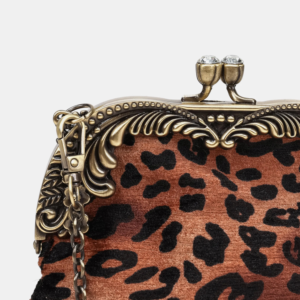Leopard Classic Chatelaine Purse Medium Carpetbag of America details