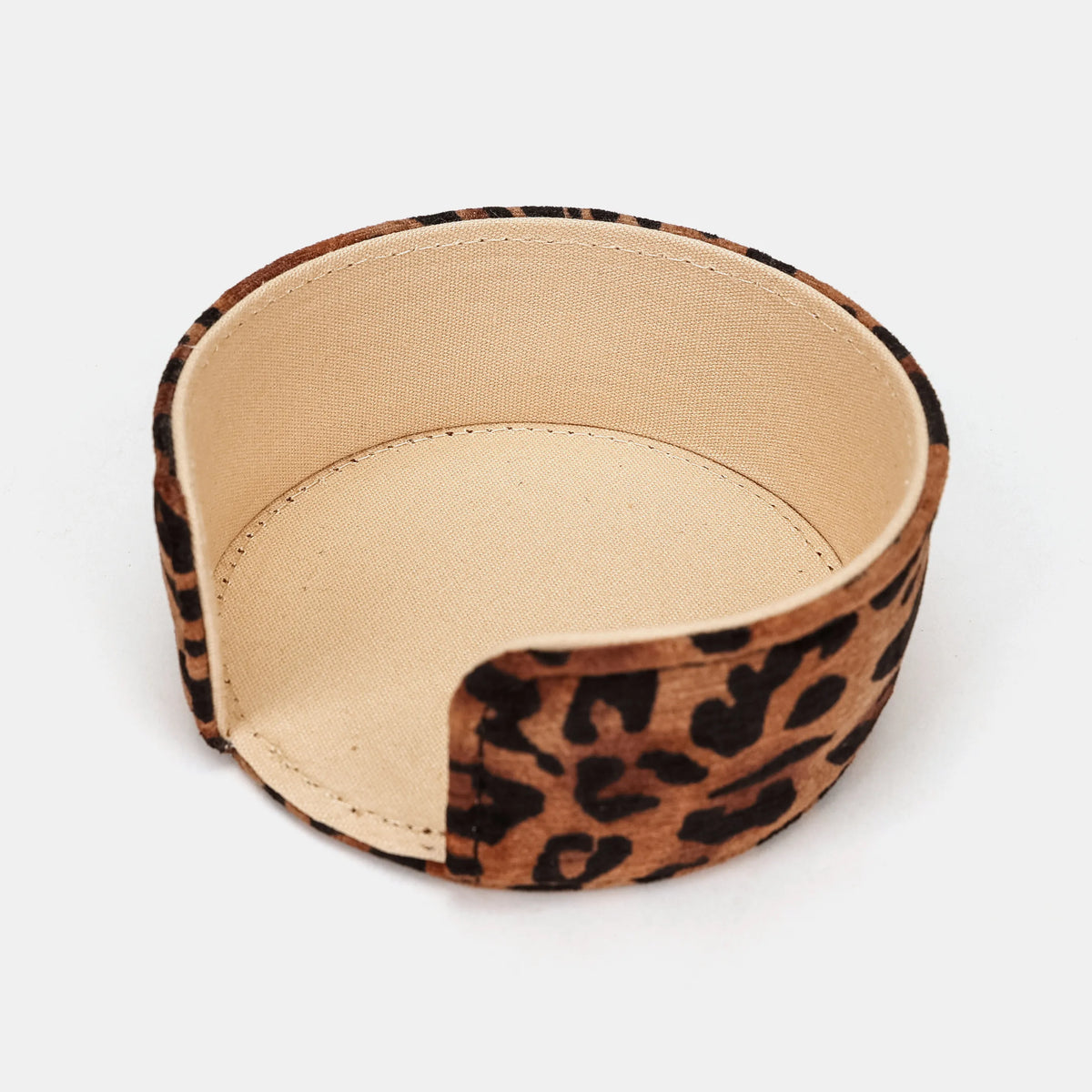 Leopard Classic Round Coaster Set with Holder of America holder