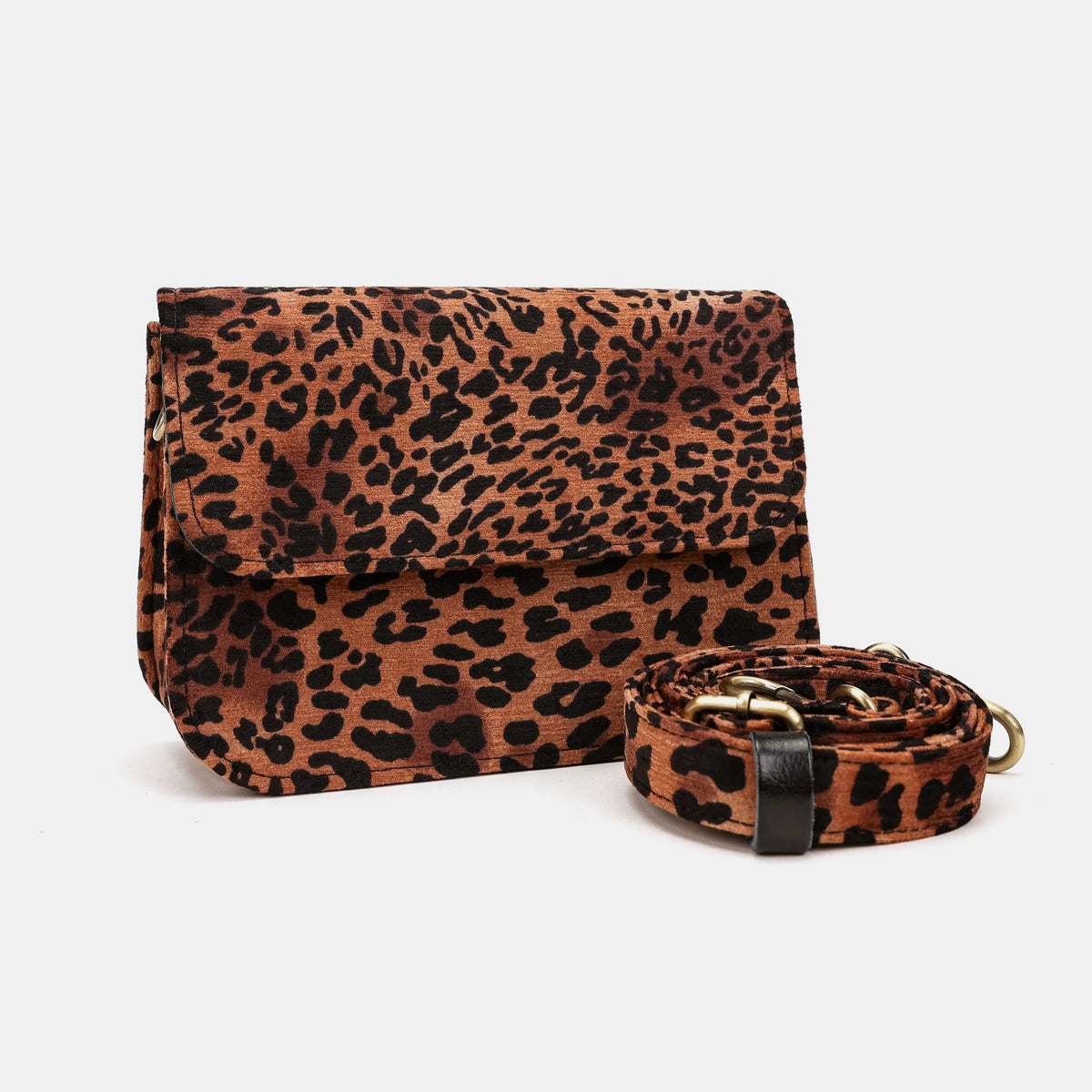 Leopard Classic Flap Crossbody Bag Carpetbag of America with shoulder strap
