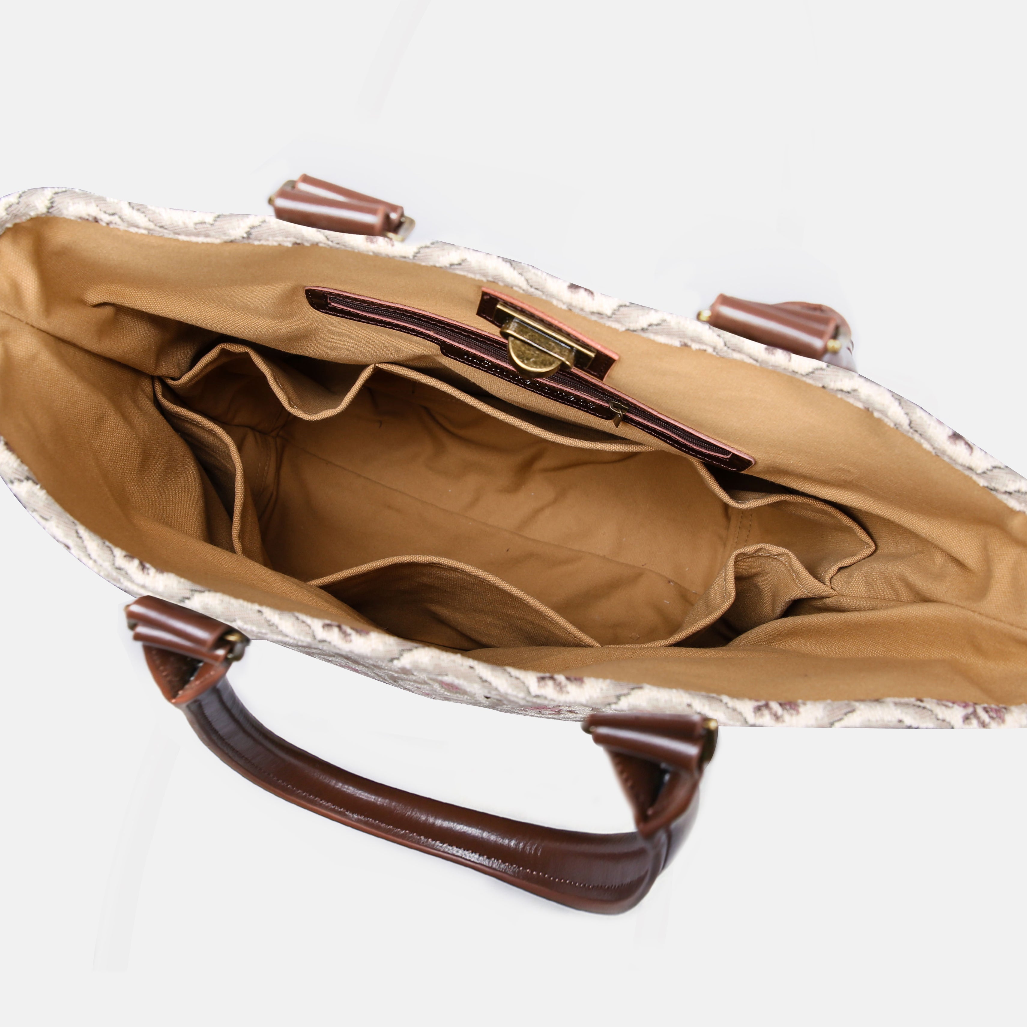 Traditional Cream Carpet Tote Shopper Carpetbag of America inside