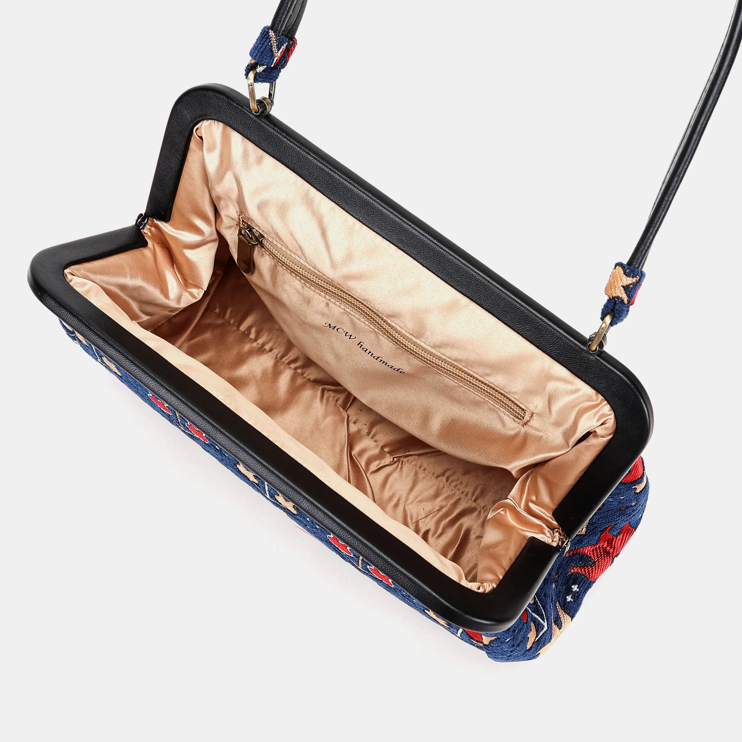 Poppy Bloom Shoulder Carpet Bag inside