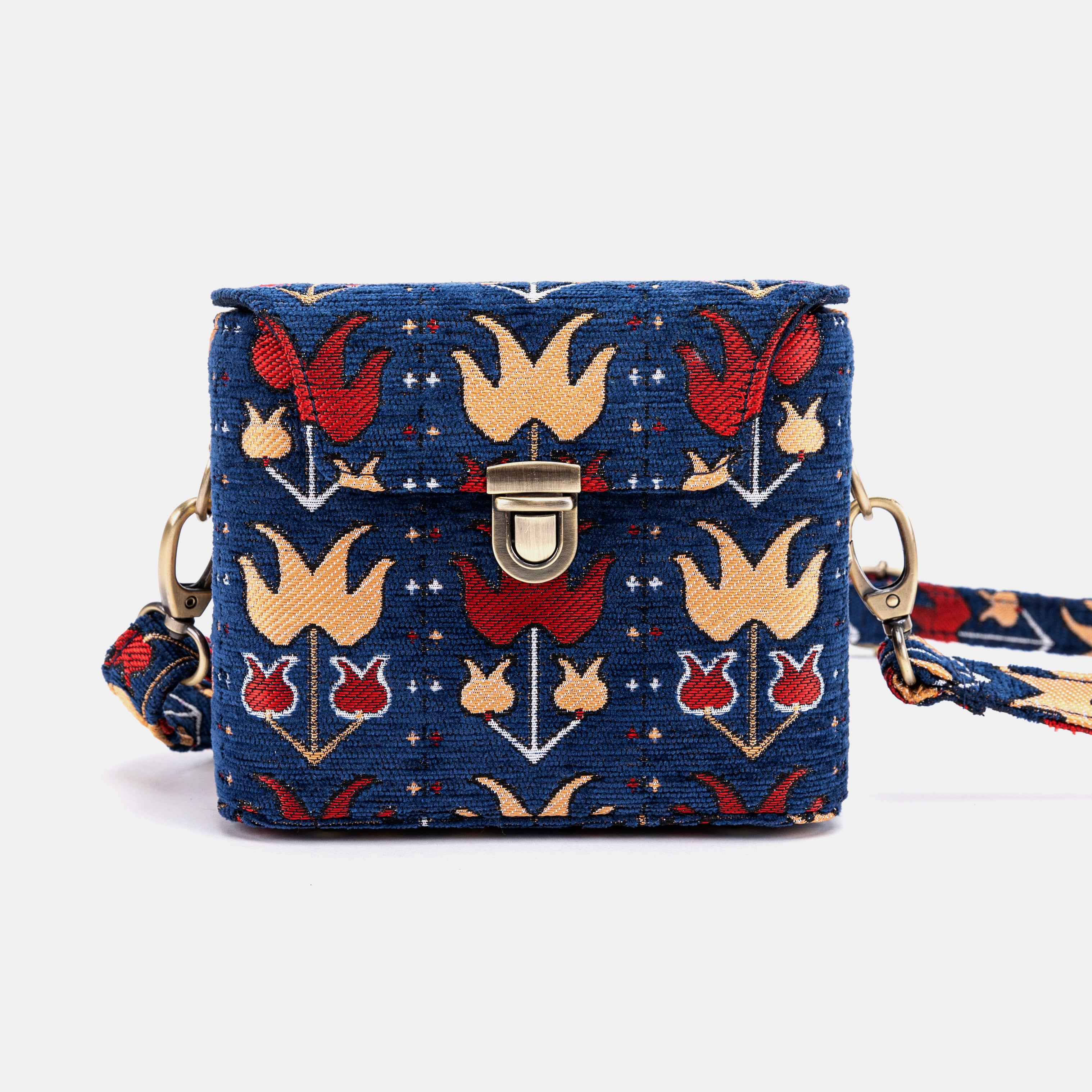 Poppy Bloom Emma Small Train Case Crossbody of America main