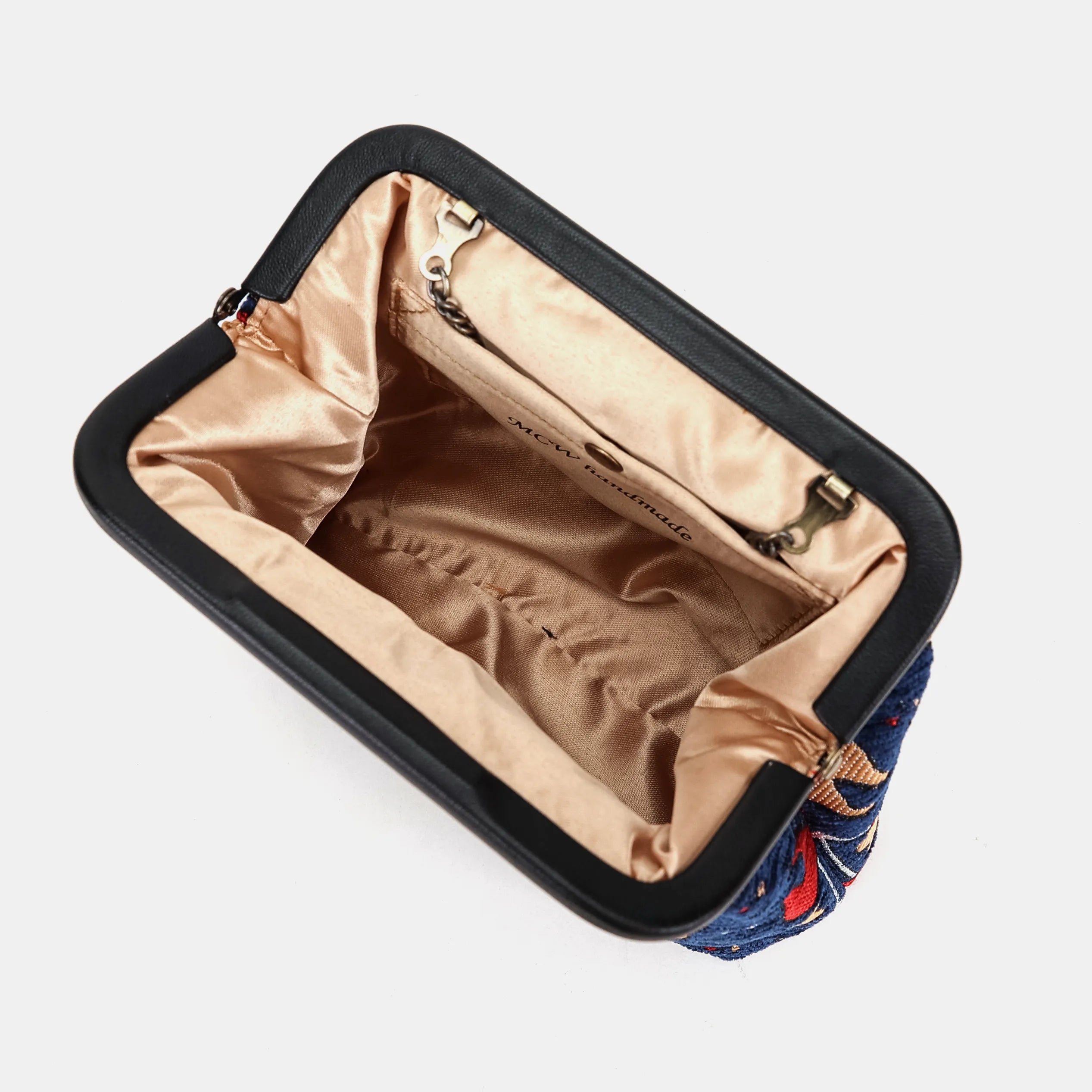 Poppy Bloom Alma Evening Clutch Carpet Bag inside